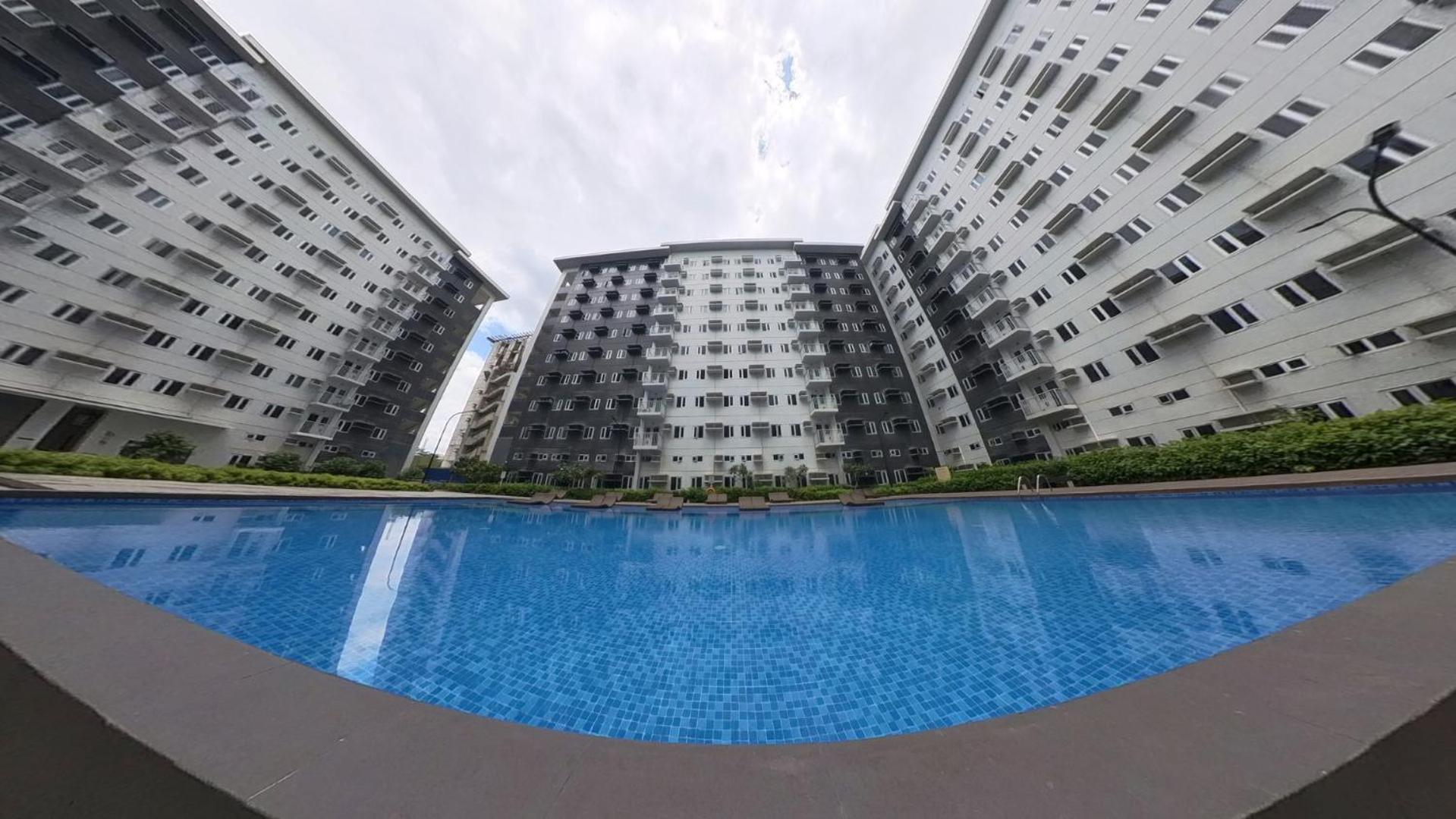 UrbanEase Living at Charm Residences Near Sta Lucia Mall and Robinsons Mall view 4