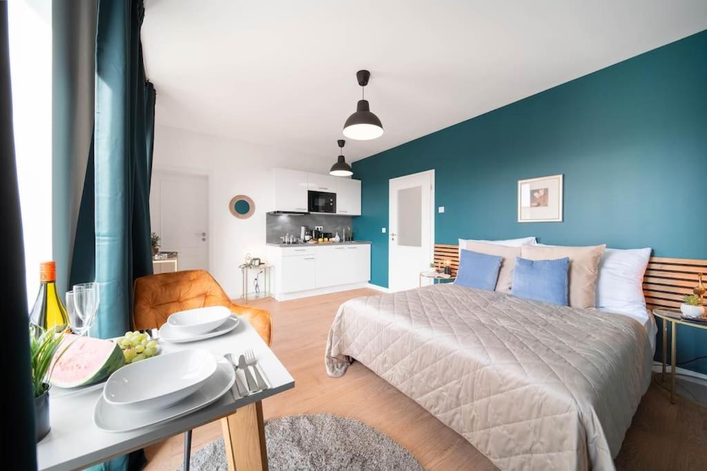 Cavallo Romantic Penthouse Studio City Center