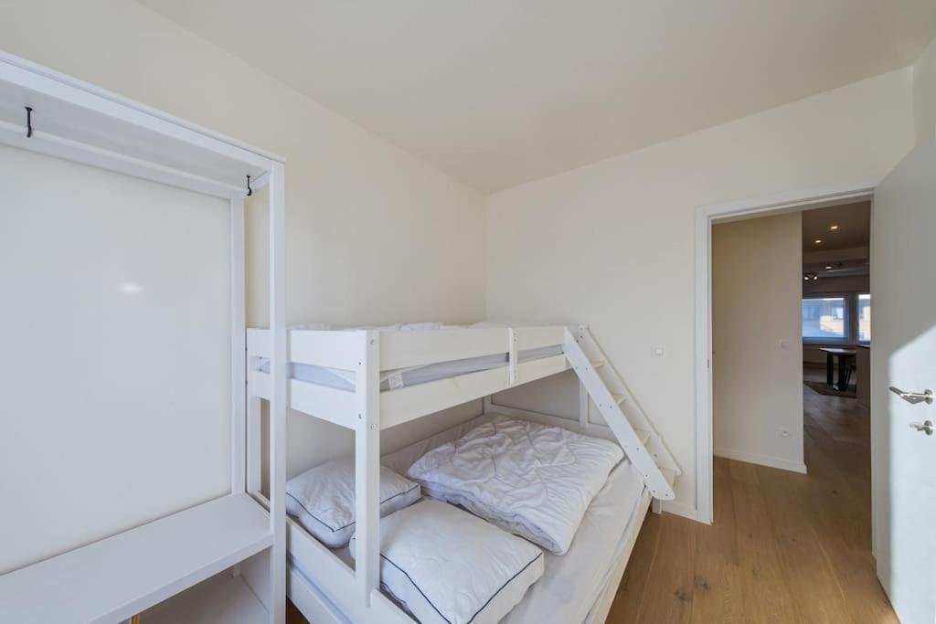 Renovated 2-Bedroom Apartment in Oostende