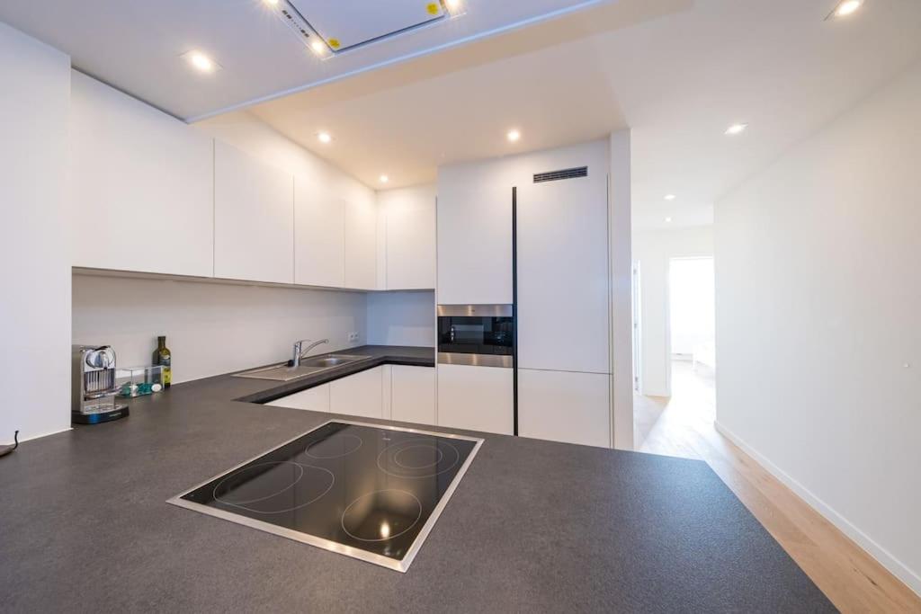 Renovated 2-Bedroom Apartment in Oostende