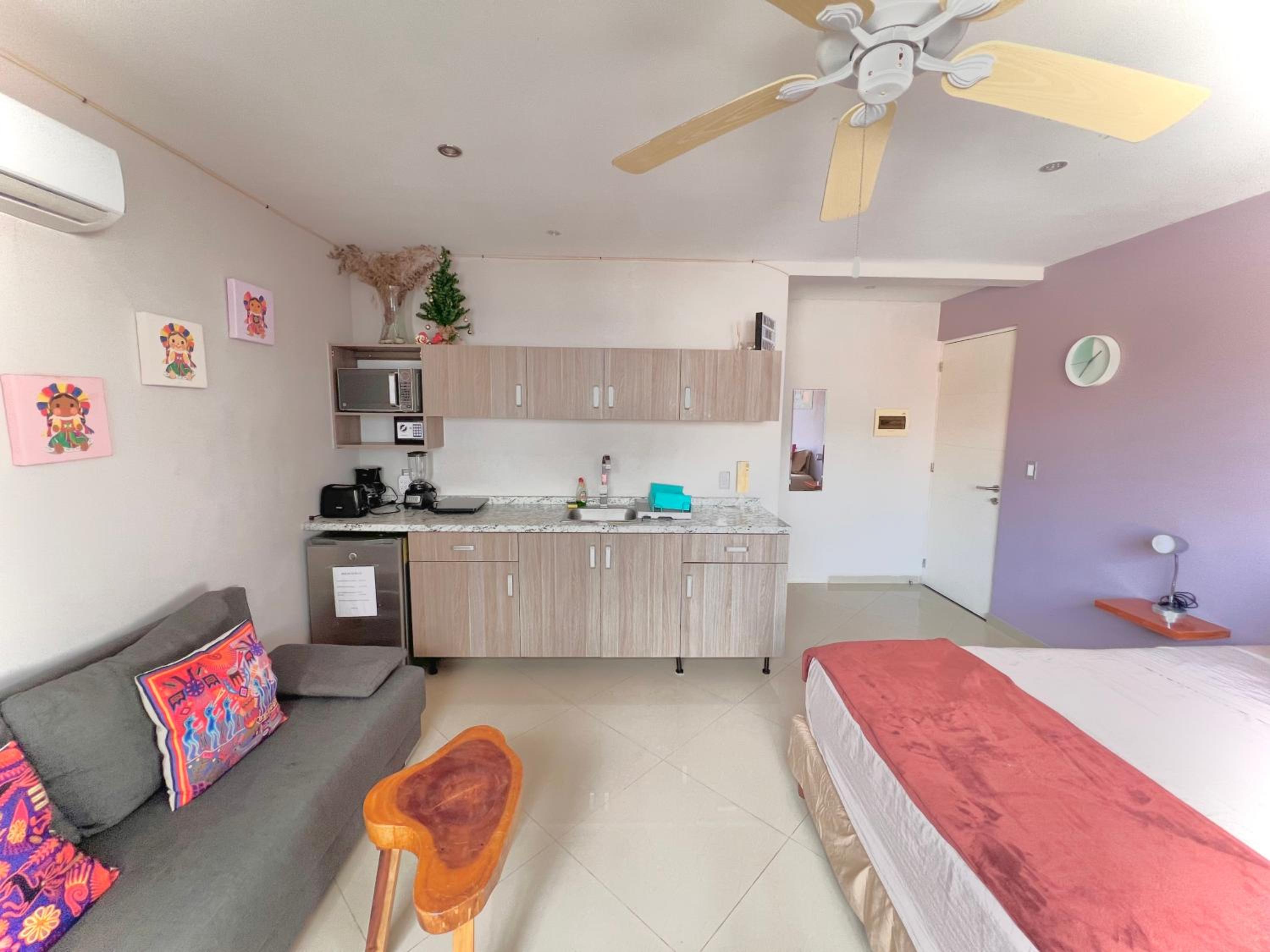 Playa Centro Rooftop Apartments & Studios