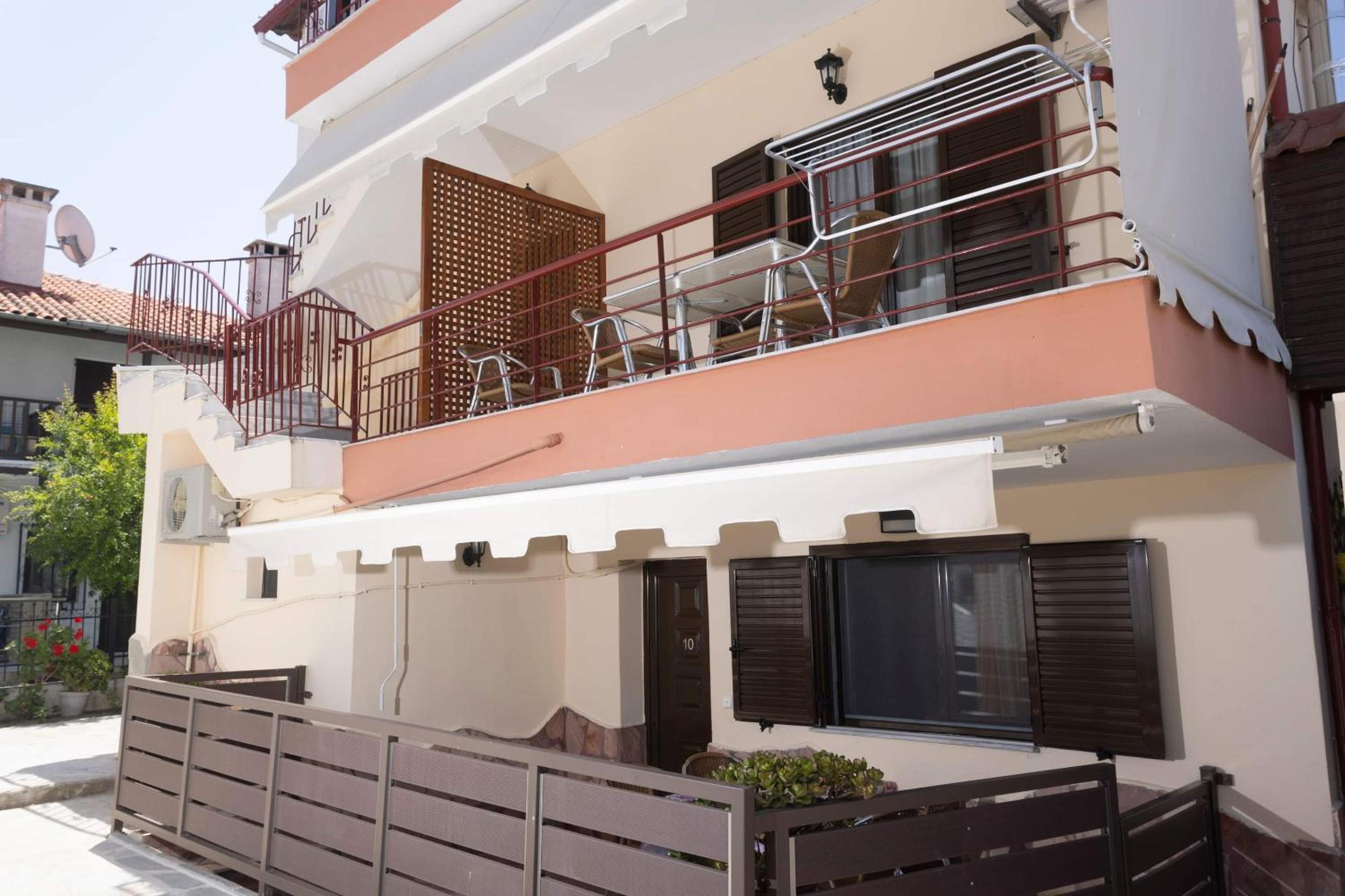 Katerina Apartments