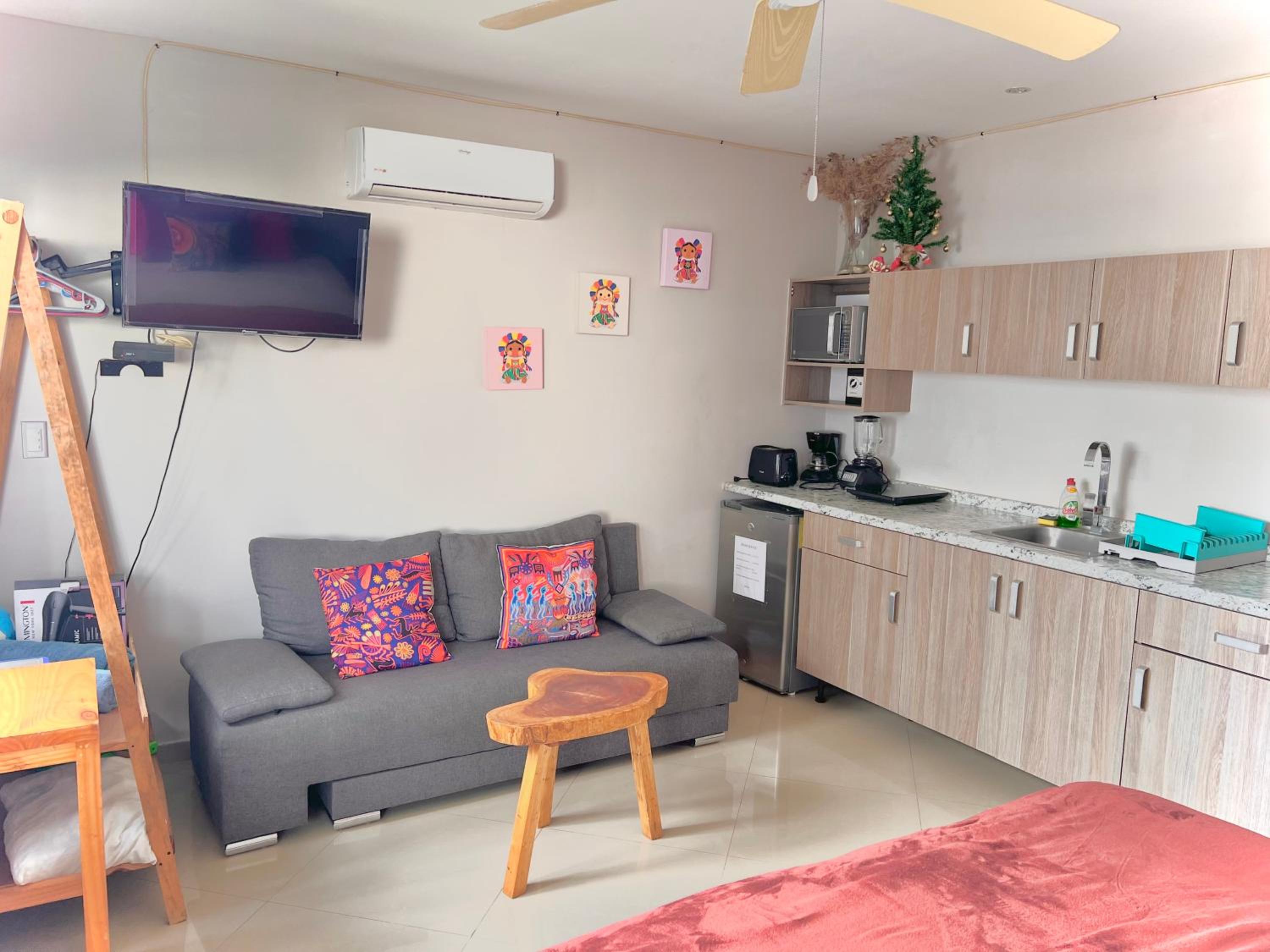 Playa Centro Rooftop Apartments & Studios