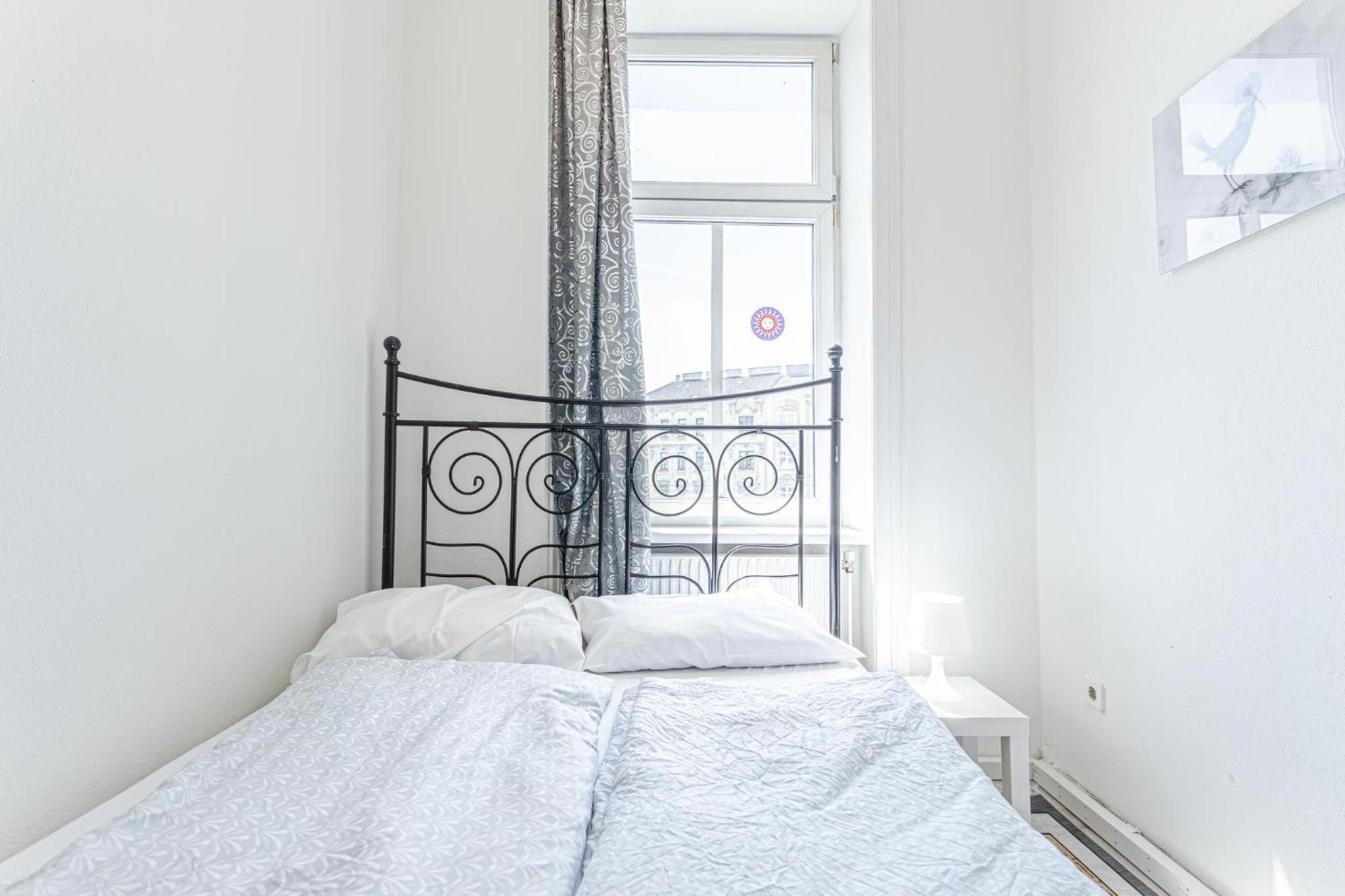 Modern Private Rooms in the Heart of Vienna City