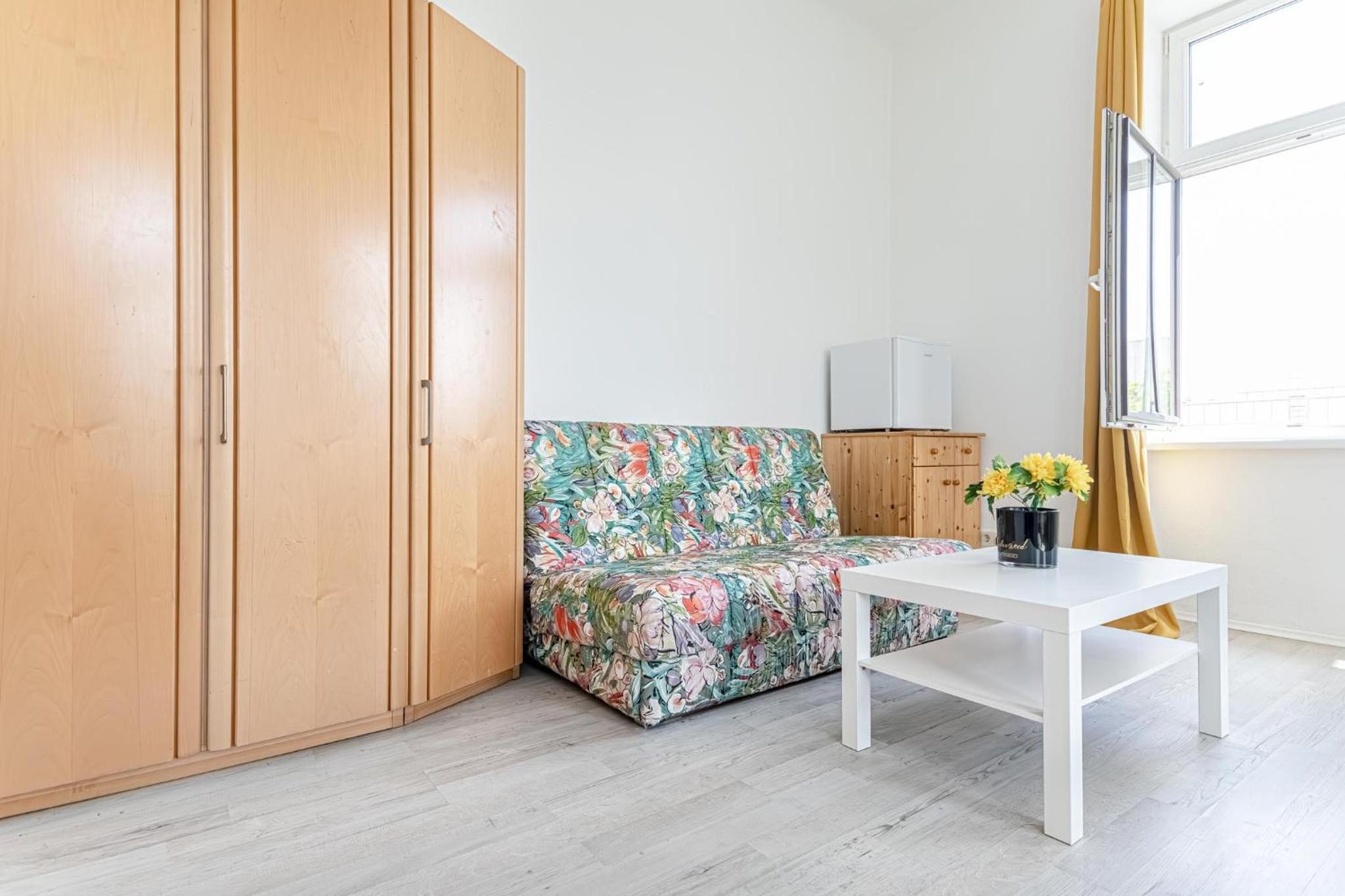 Modern Private Rooms in the Heart of Vienna City