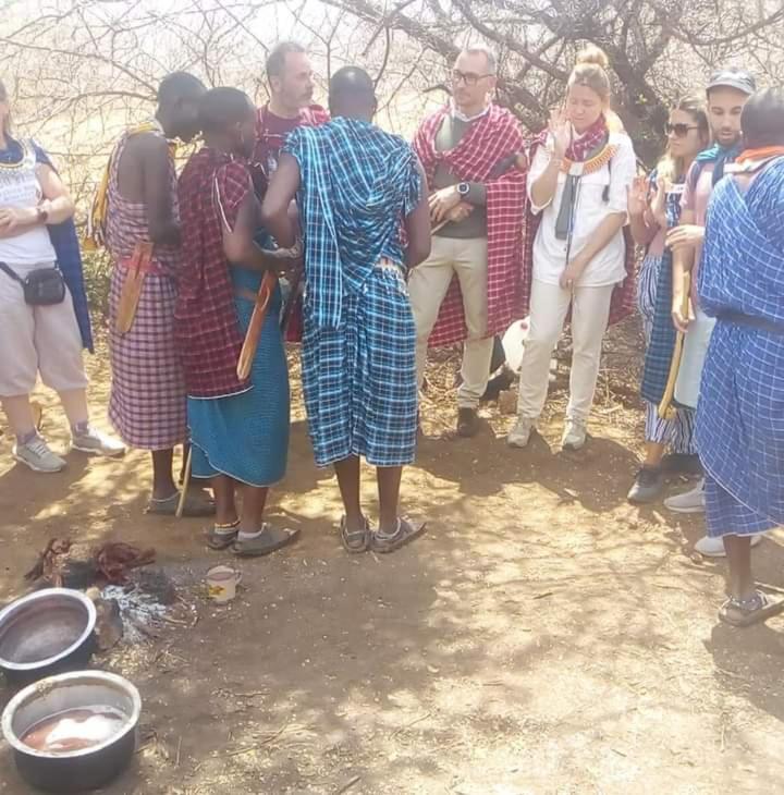 SURUNGAI EMANYATA Maasai Boma