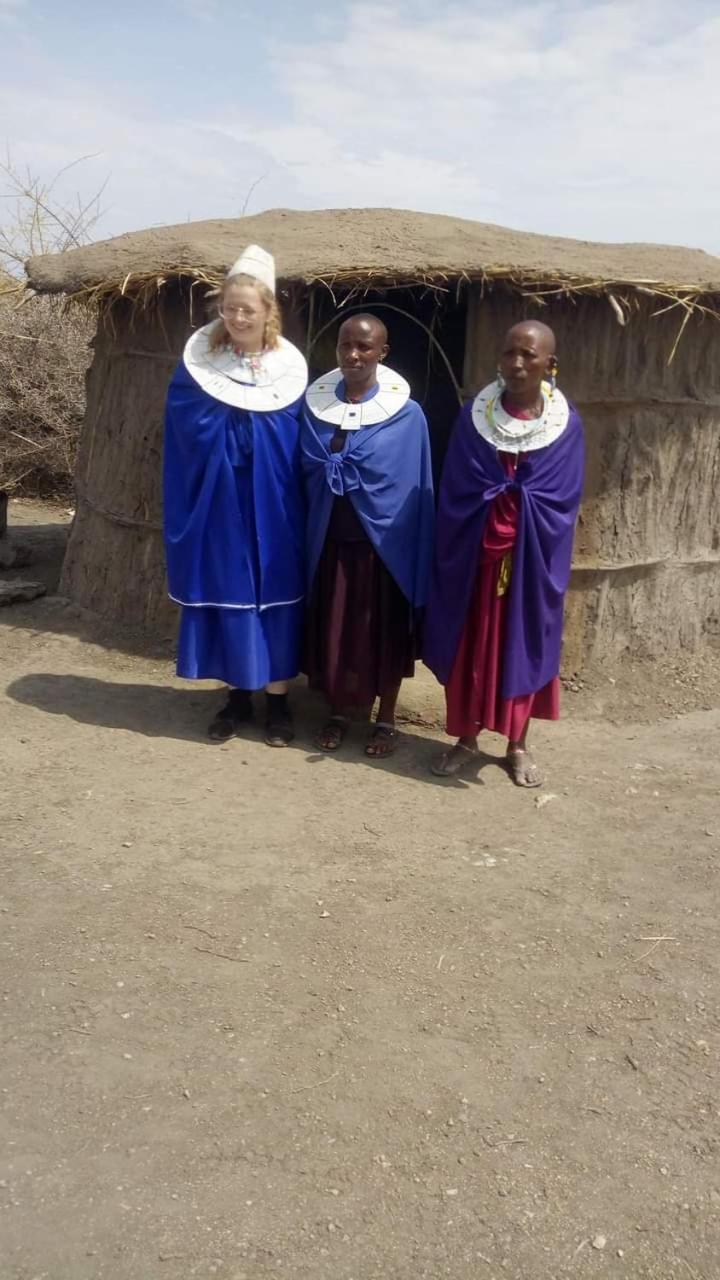 SURUNGAI EMANYATA Maasai Boma