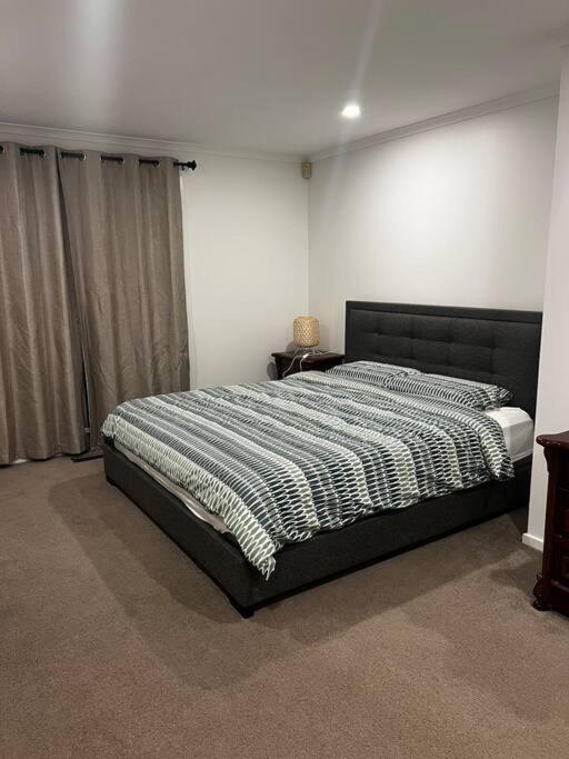 Family home- close to Knox City & Dandenong Ranges