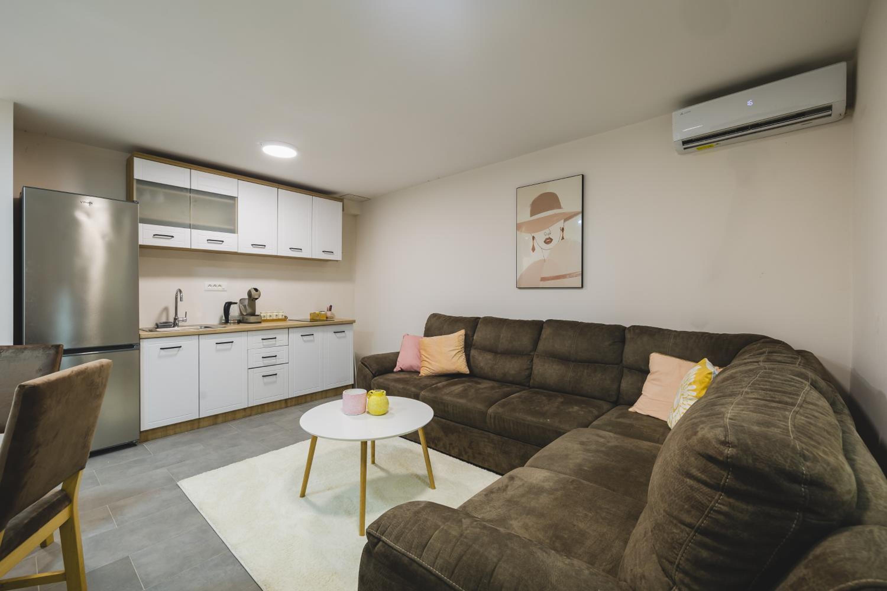 Apartman Nika view 3