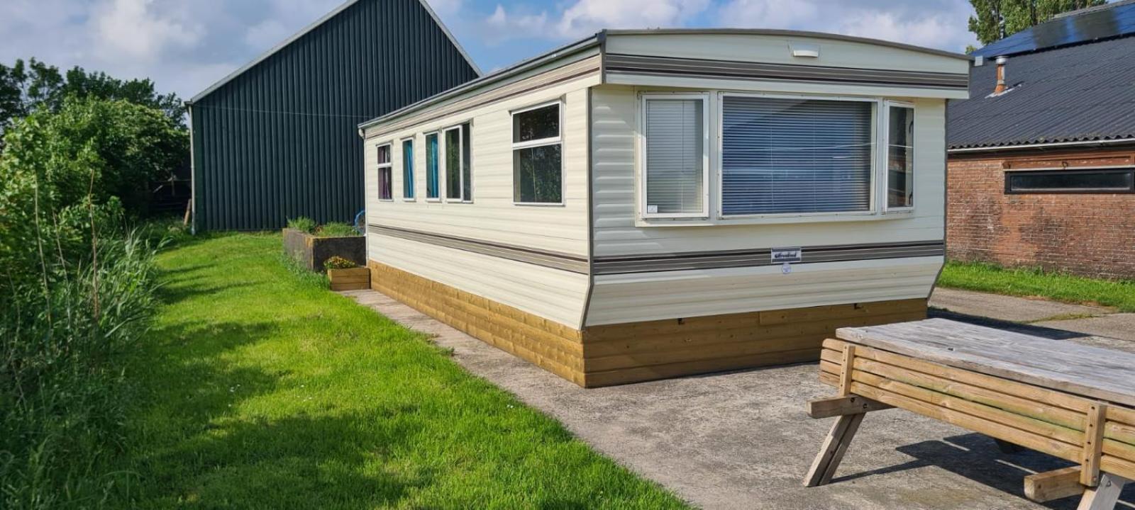 Stacaravan Elly, Minicamping de Grutte Earen view 3
