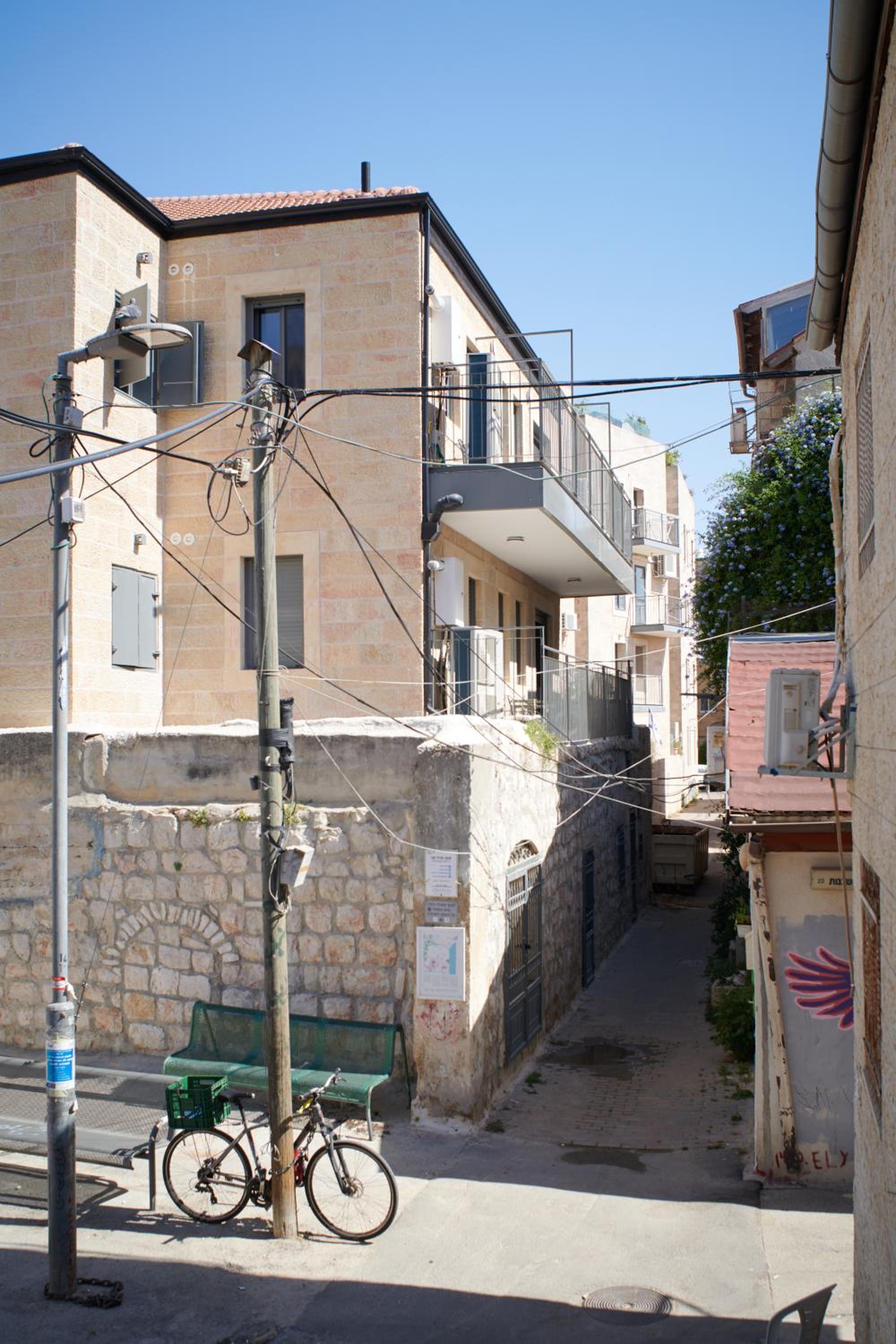 Photo 49