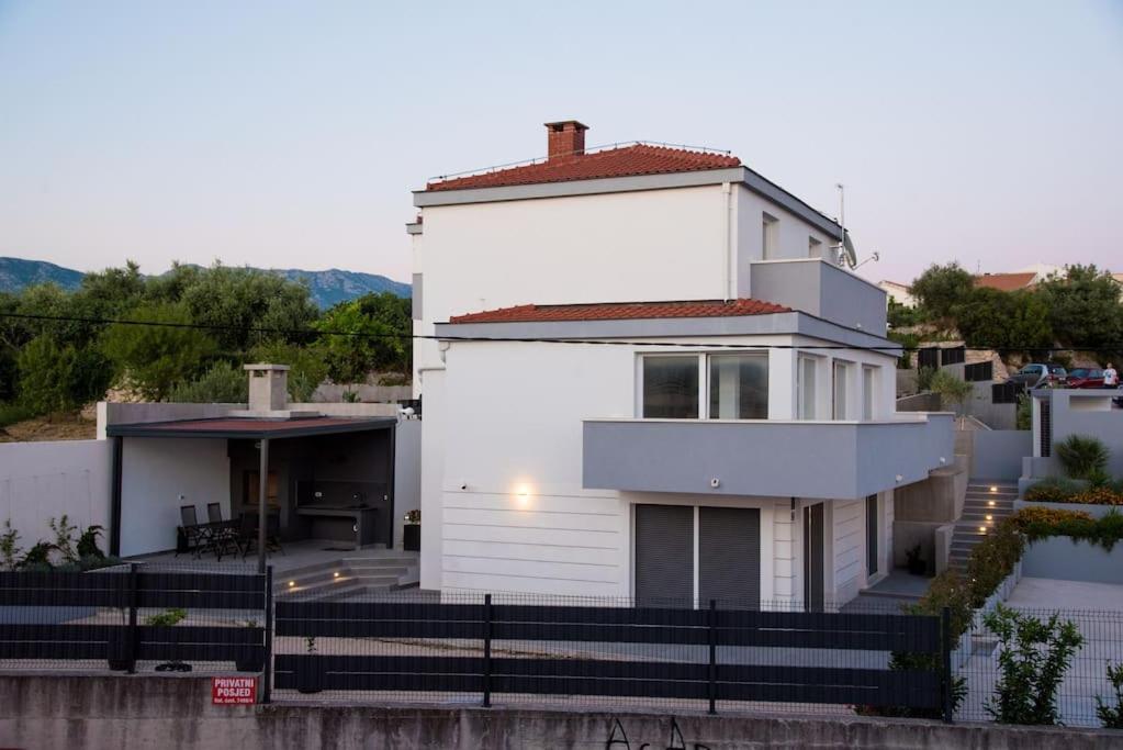 Photo 44