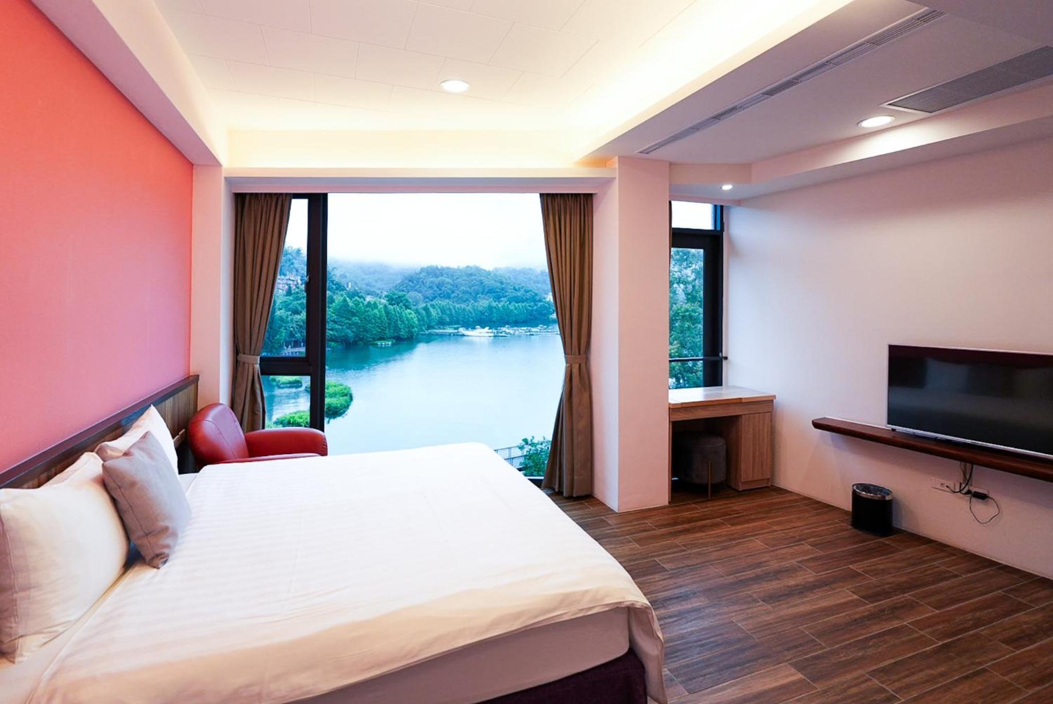Zhaohong homestay