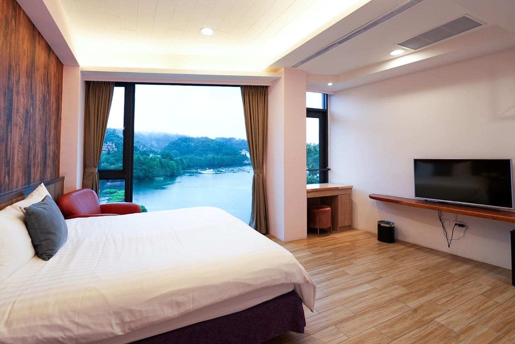 Zhaohong homestay