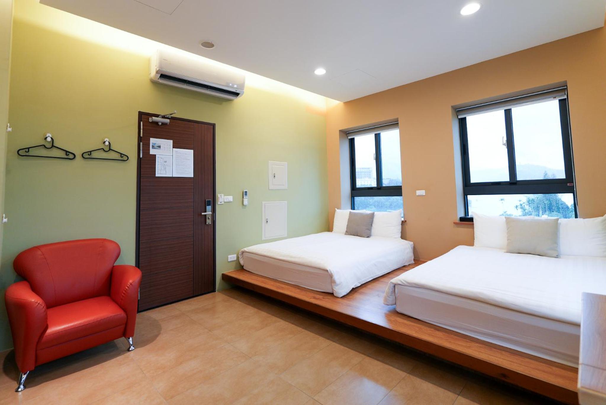 Zhaohong homestay