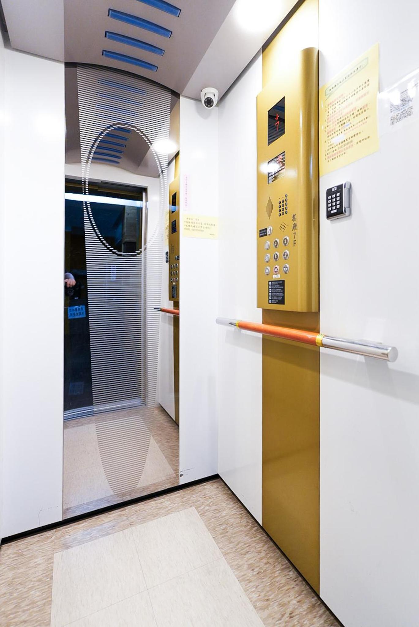 Zhaohong homestay