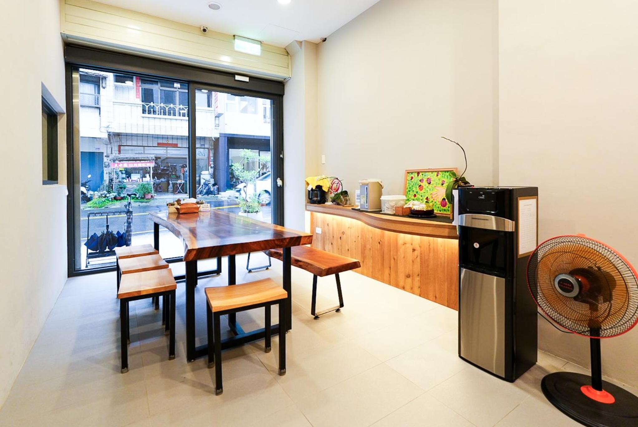 Zhaohong homestay