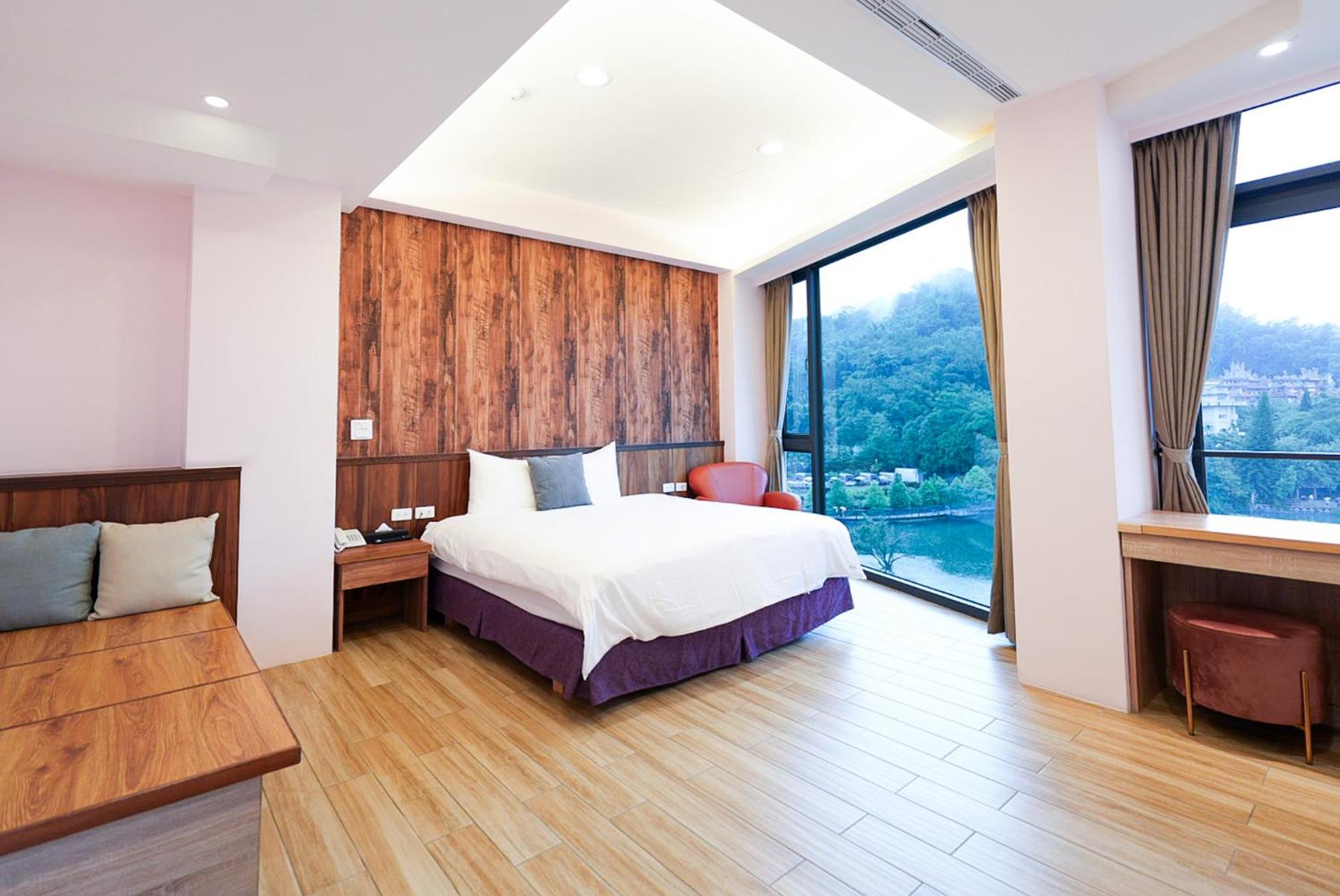 Zhaohong homestay
