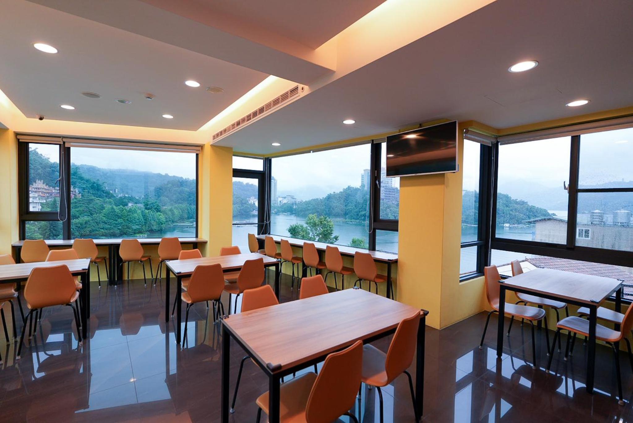 Zhaohong homestay