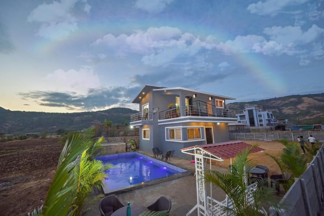 EMPYREAN STAY ll 4BHK ll LEONCINO VILLA ll LARGEST POOL II VIEW II WIFI view 4