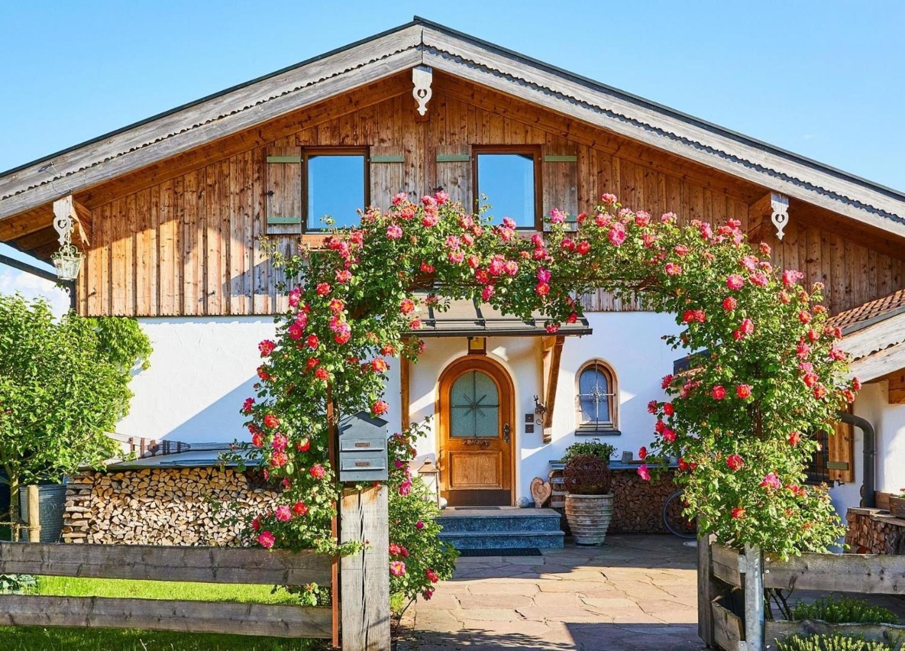 Stilvolles, gepflegtes 5Ferienloft am Chiemsee, Balkon