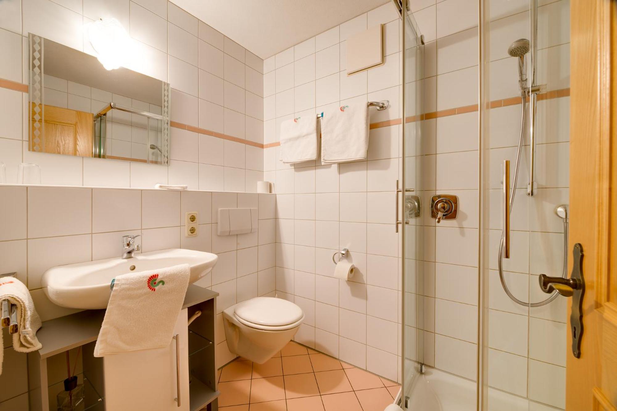 Siplinger Suites - Ferienwohnungen - Sauna und Fitness