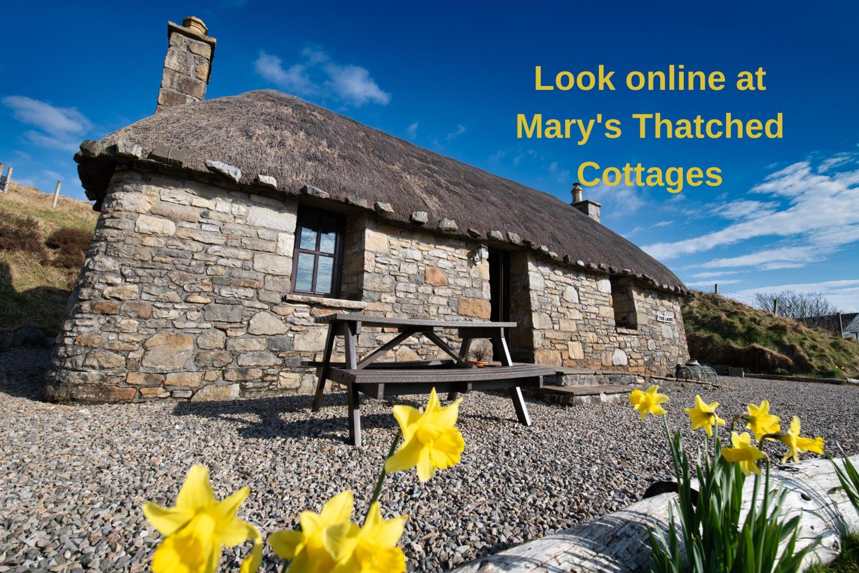 Tigh Lachie, Mary's Thatched Cottages, Elgol, Isle of Skye view 5