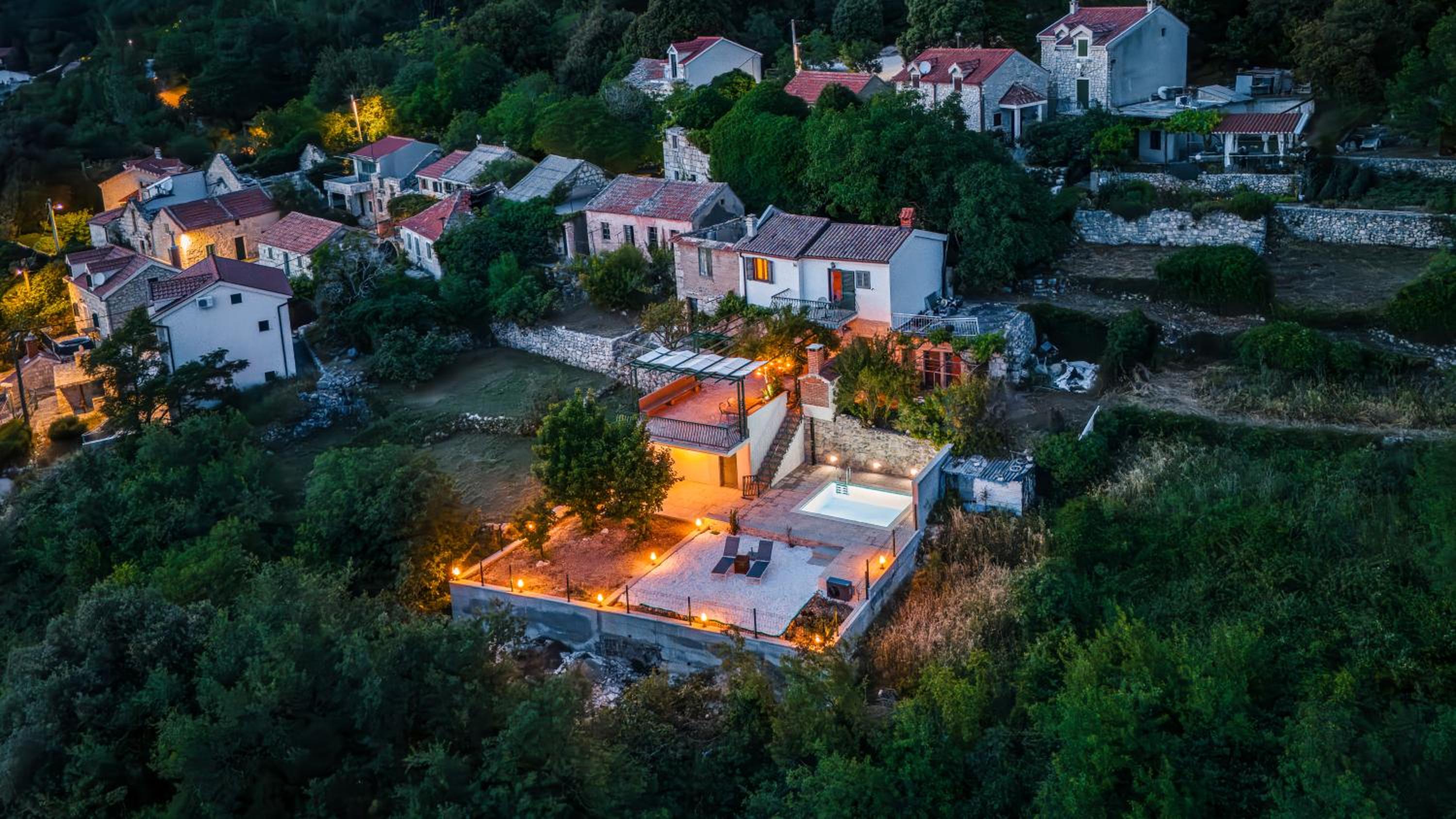House Dida Mate - cozy house in nature with heated pool view 5