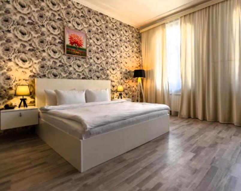 Jeanne d'Arc Hotel