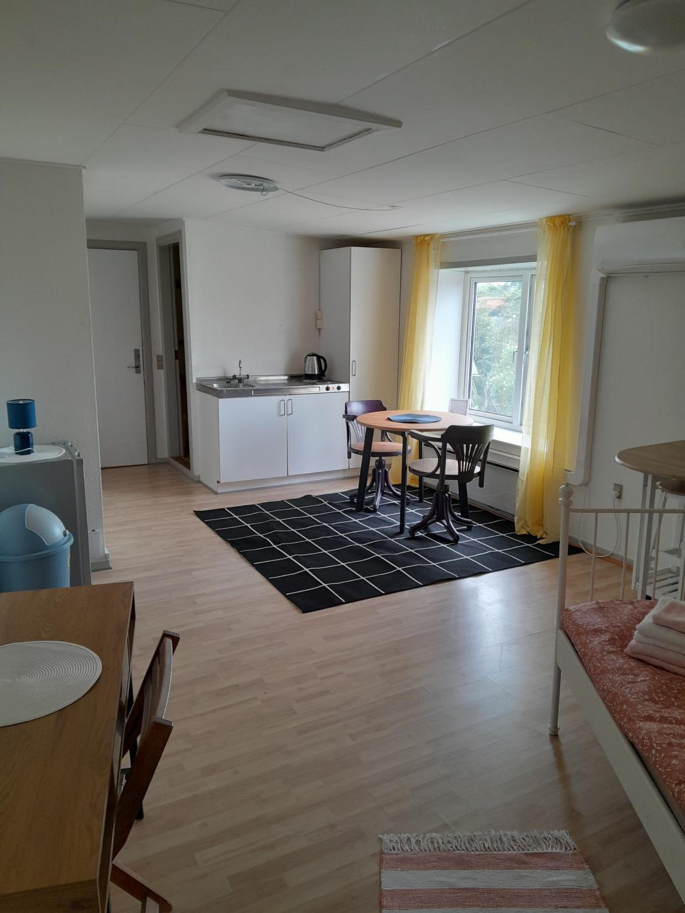 Apartment mit 2 Zimmern und Balkon im Herzen von Høyer