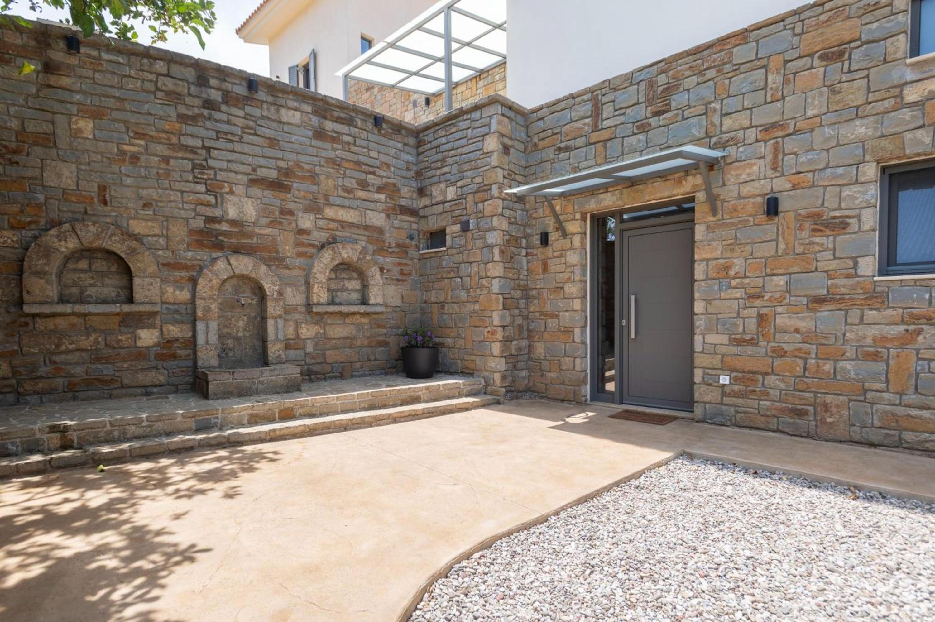 Modone Villas in Peloponnese