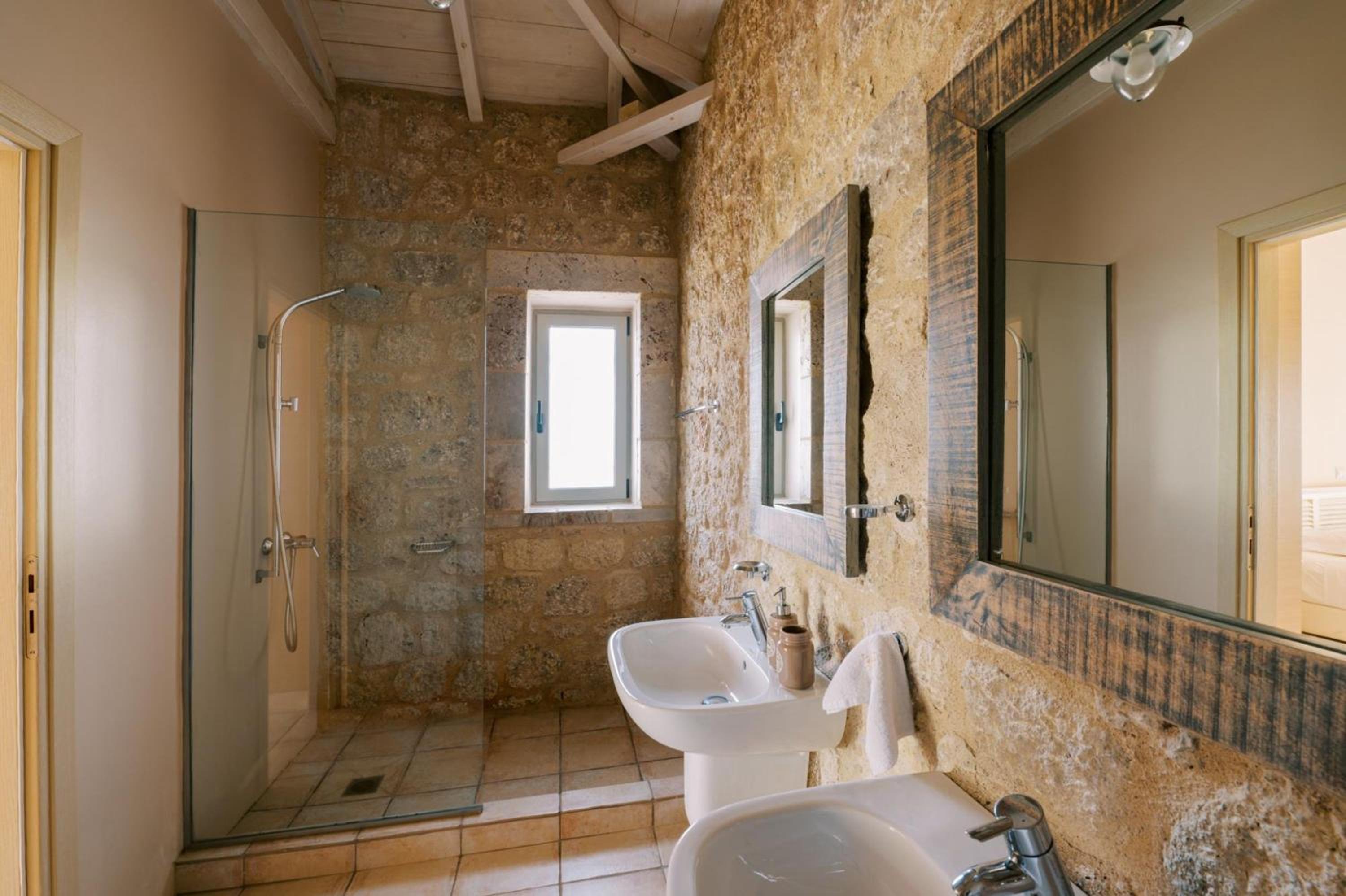 Riglia Villas