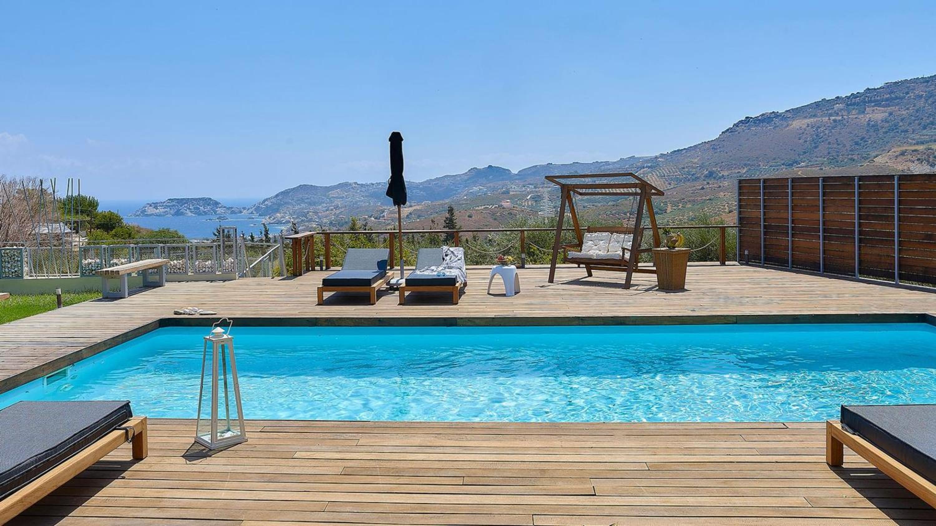 Casa Blue Villa in Crete view 4