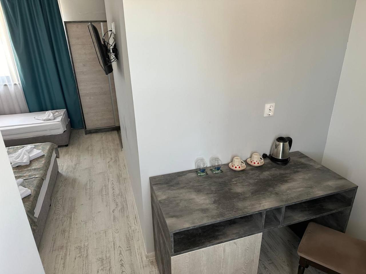 Studios and Apartments Pomorie