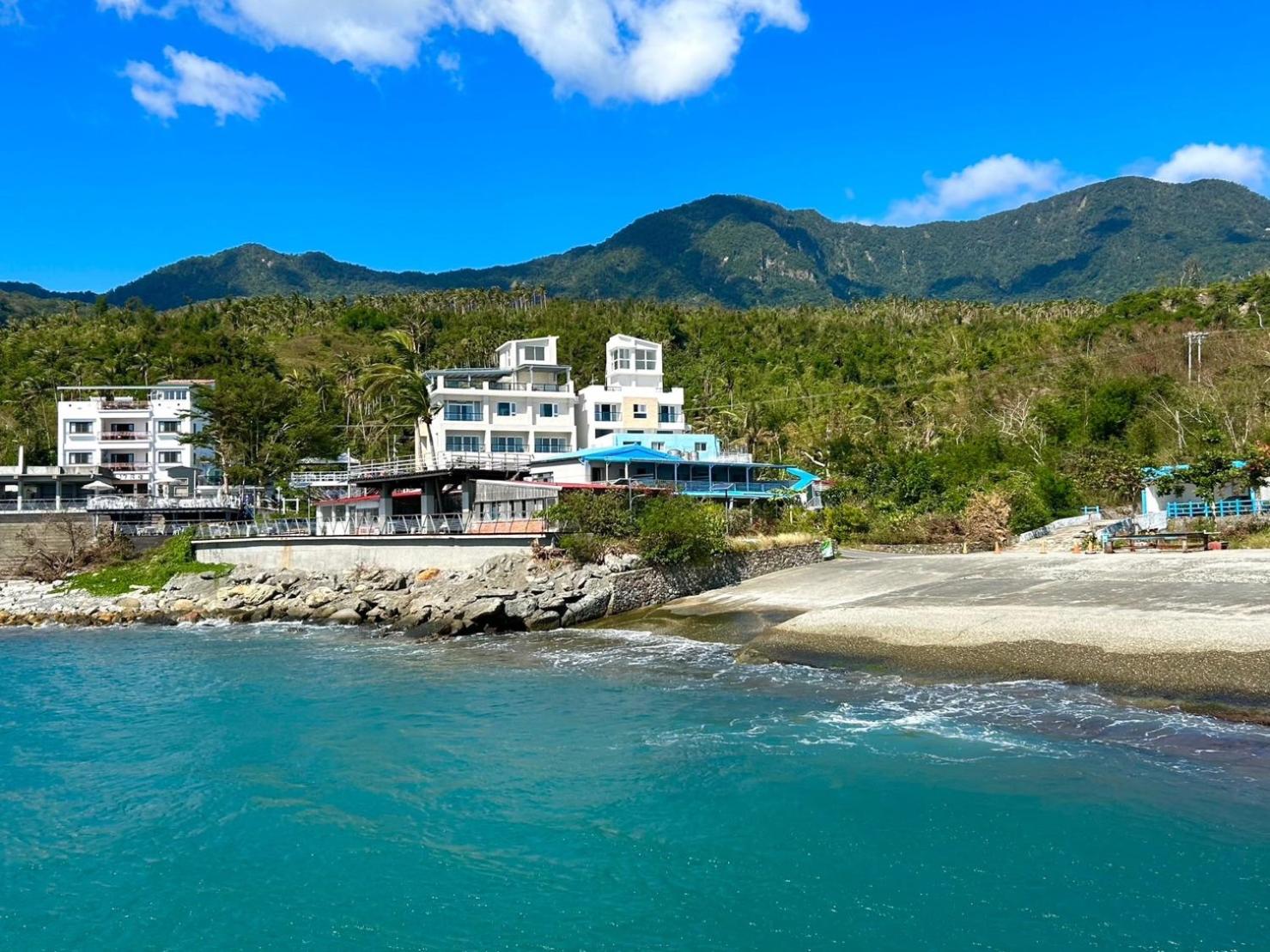 那界灣海景民宿 Dulan Najie Bay B&B