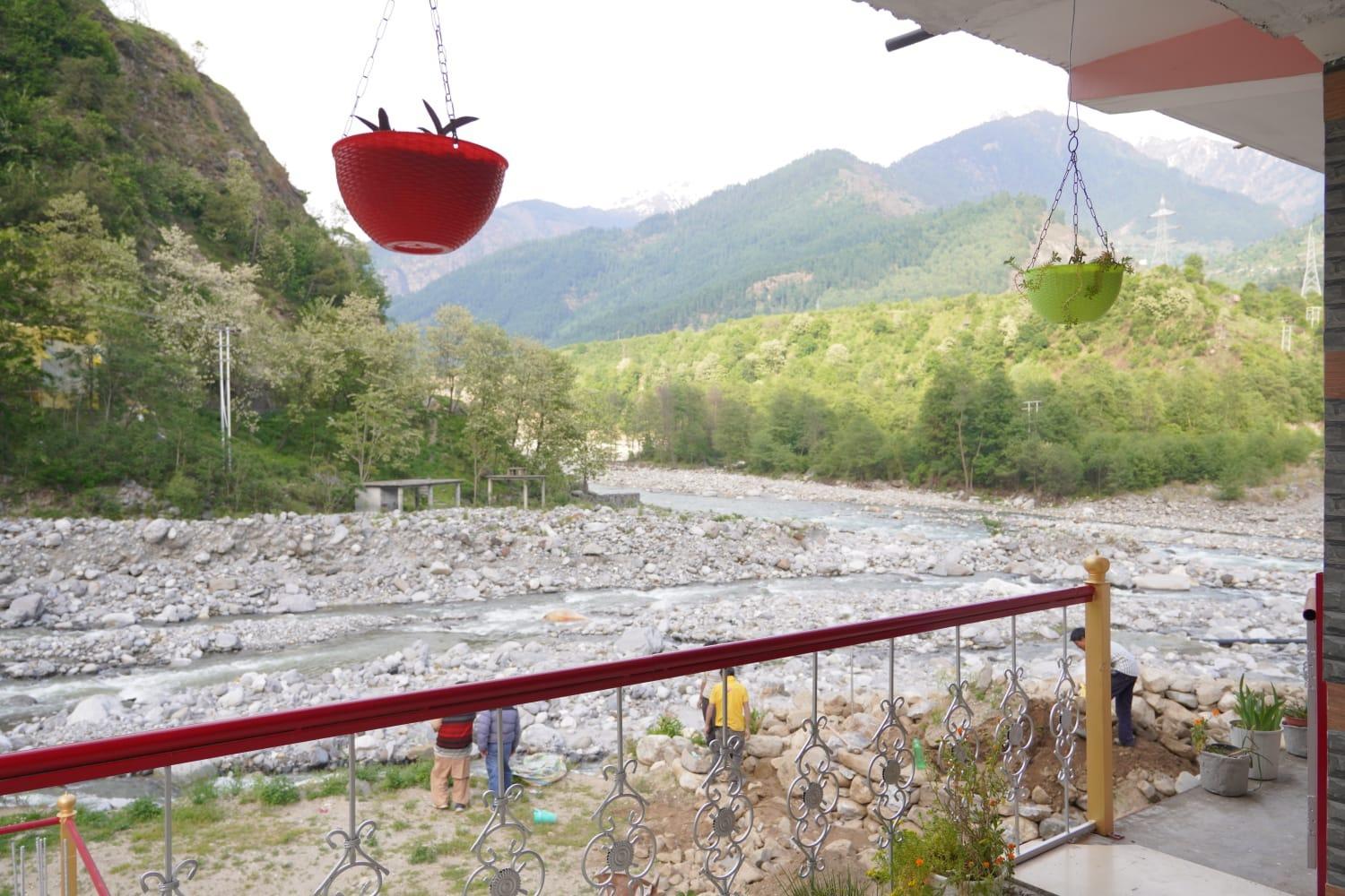 River Junction Home Stay view 2