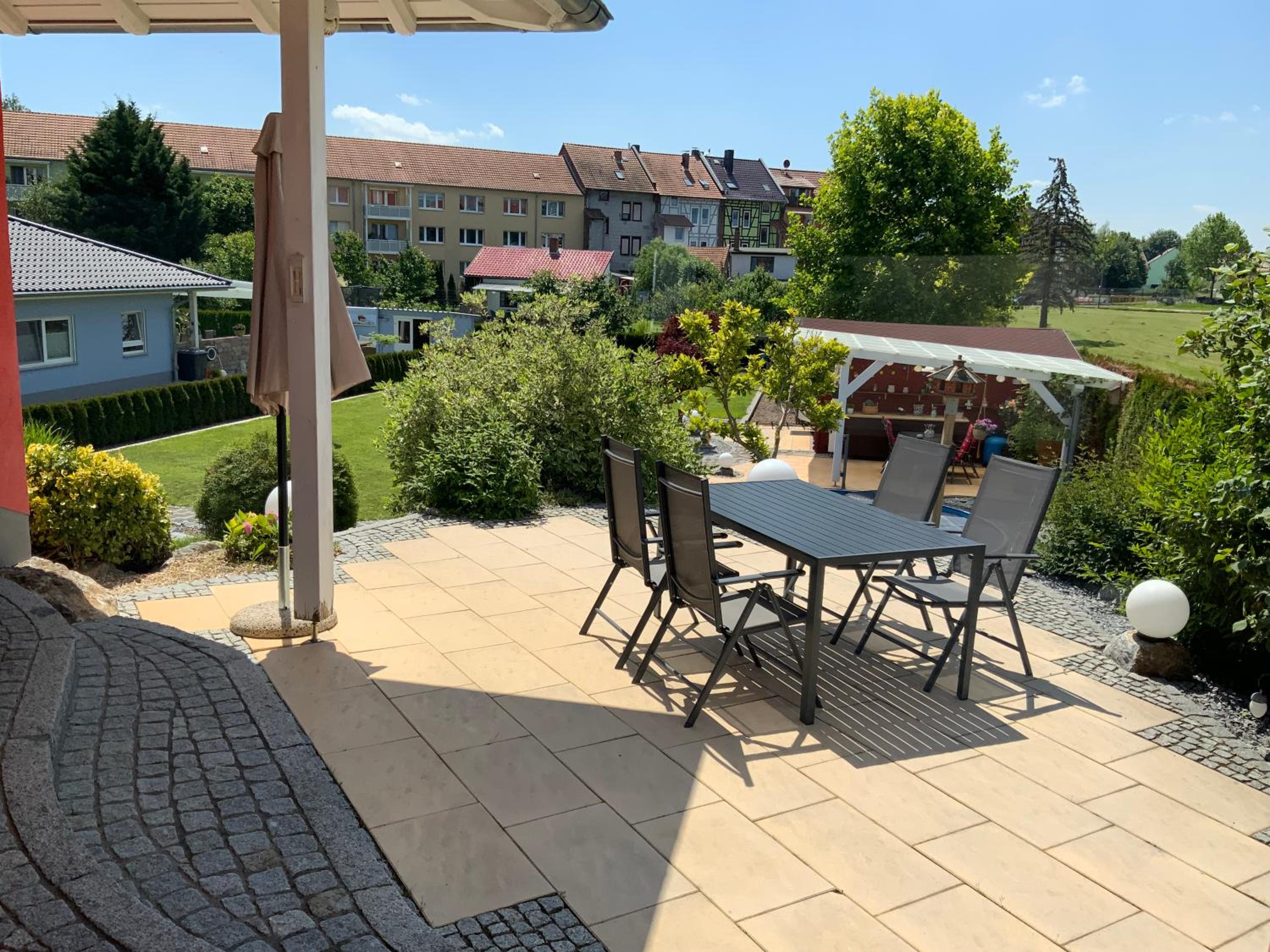 Ferienhaus Lübke, Wohnung Gartenblick