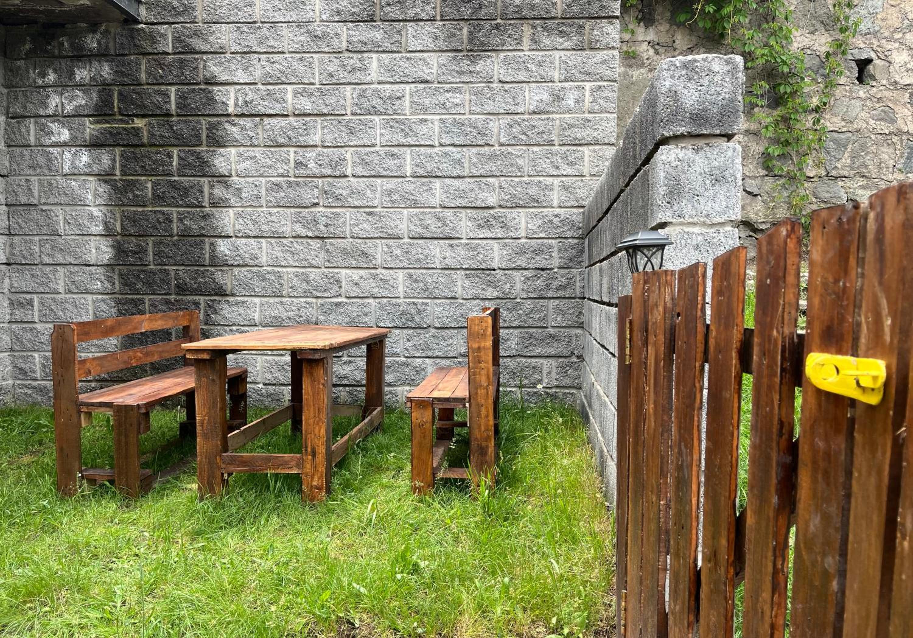 Hostel La Casa Dilijan