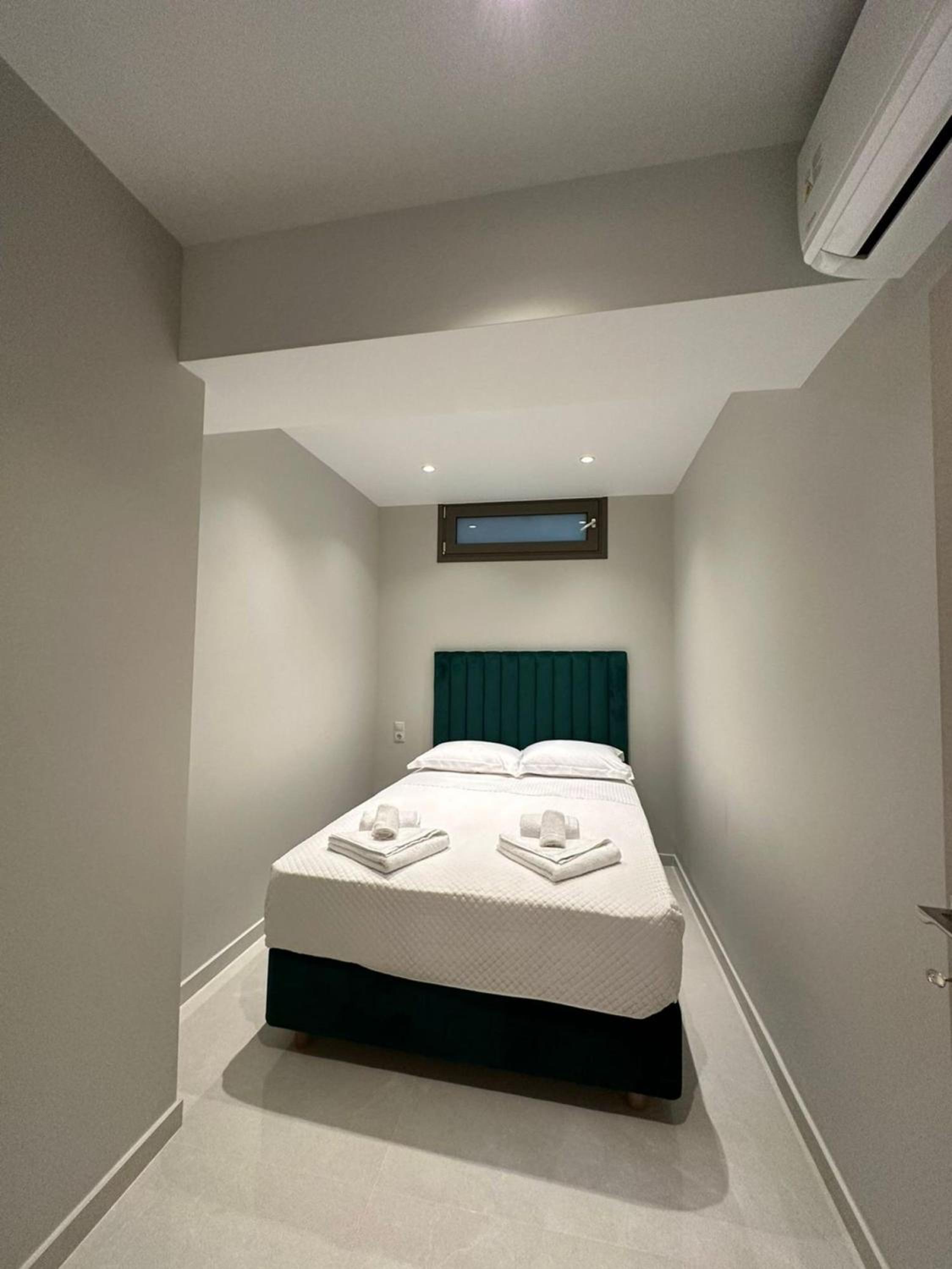Elpida Luxury Apartments Suites