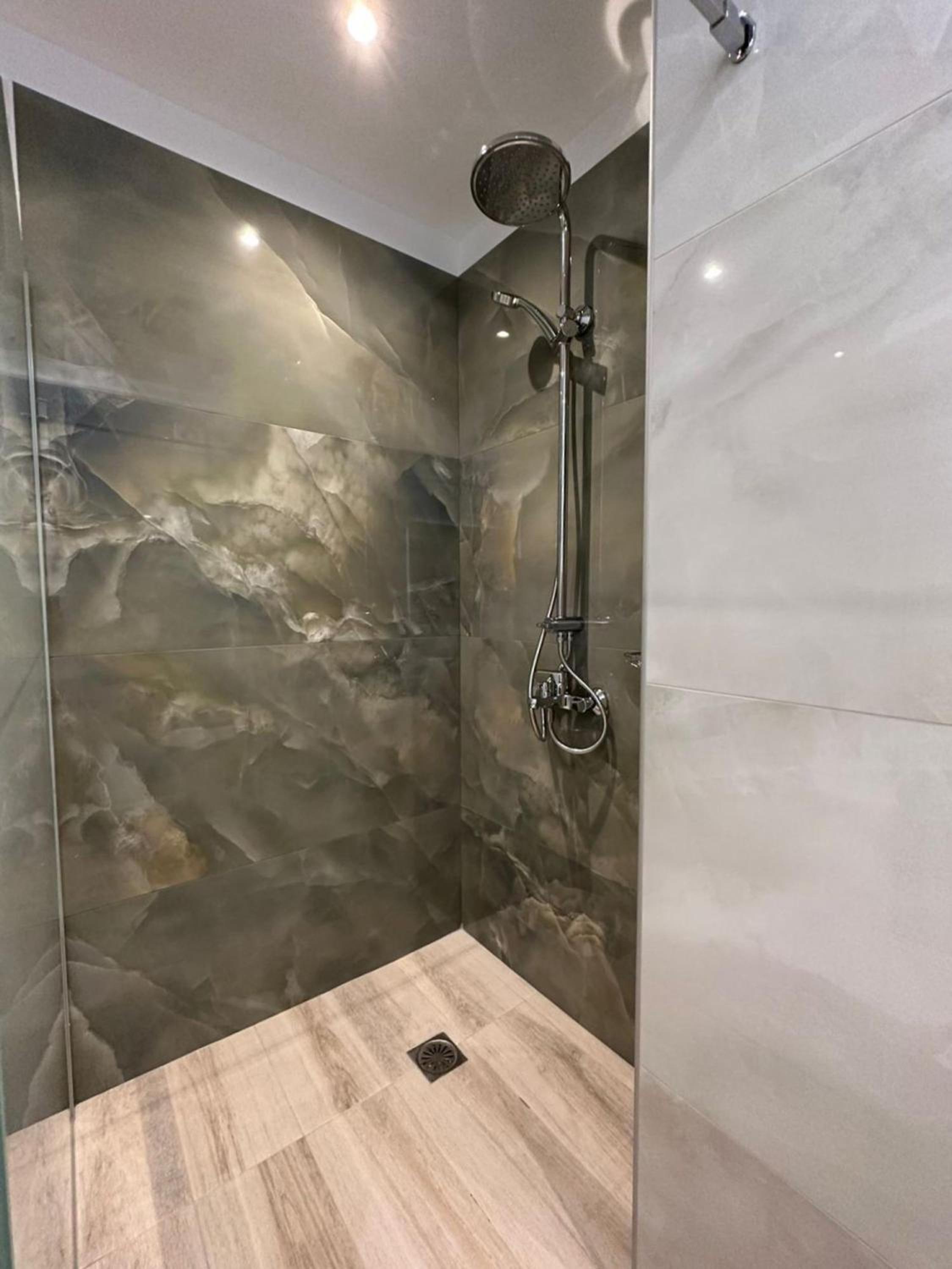 Elpida Luxury Apartments Suites