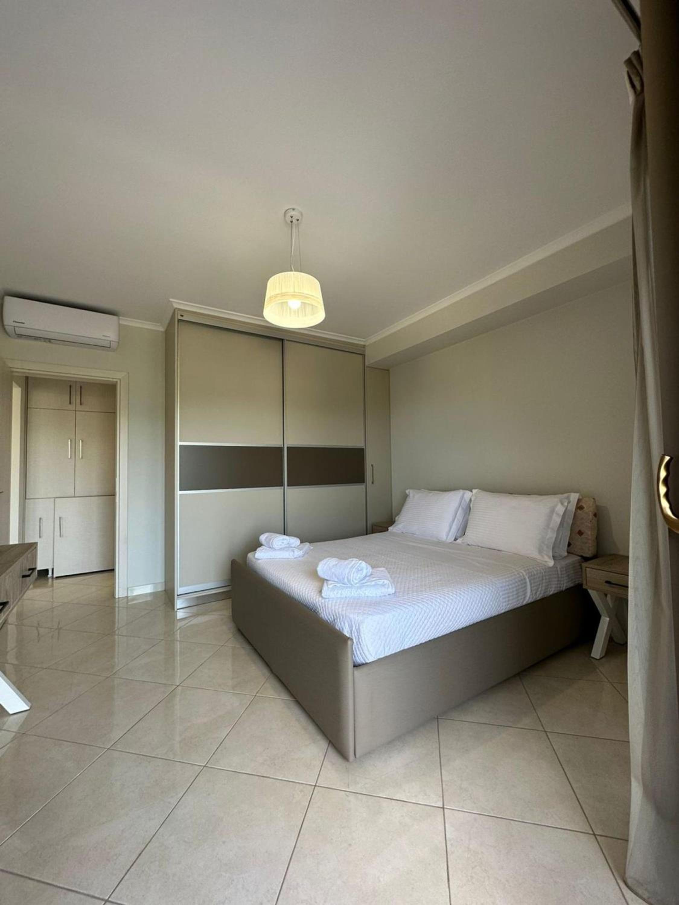 Elpida Luxury Apartments Suites