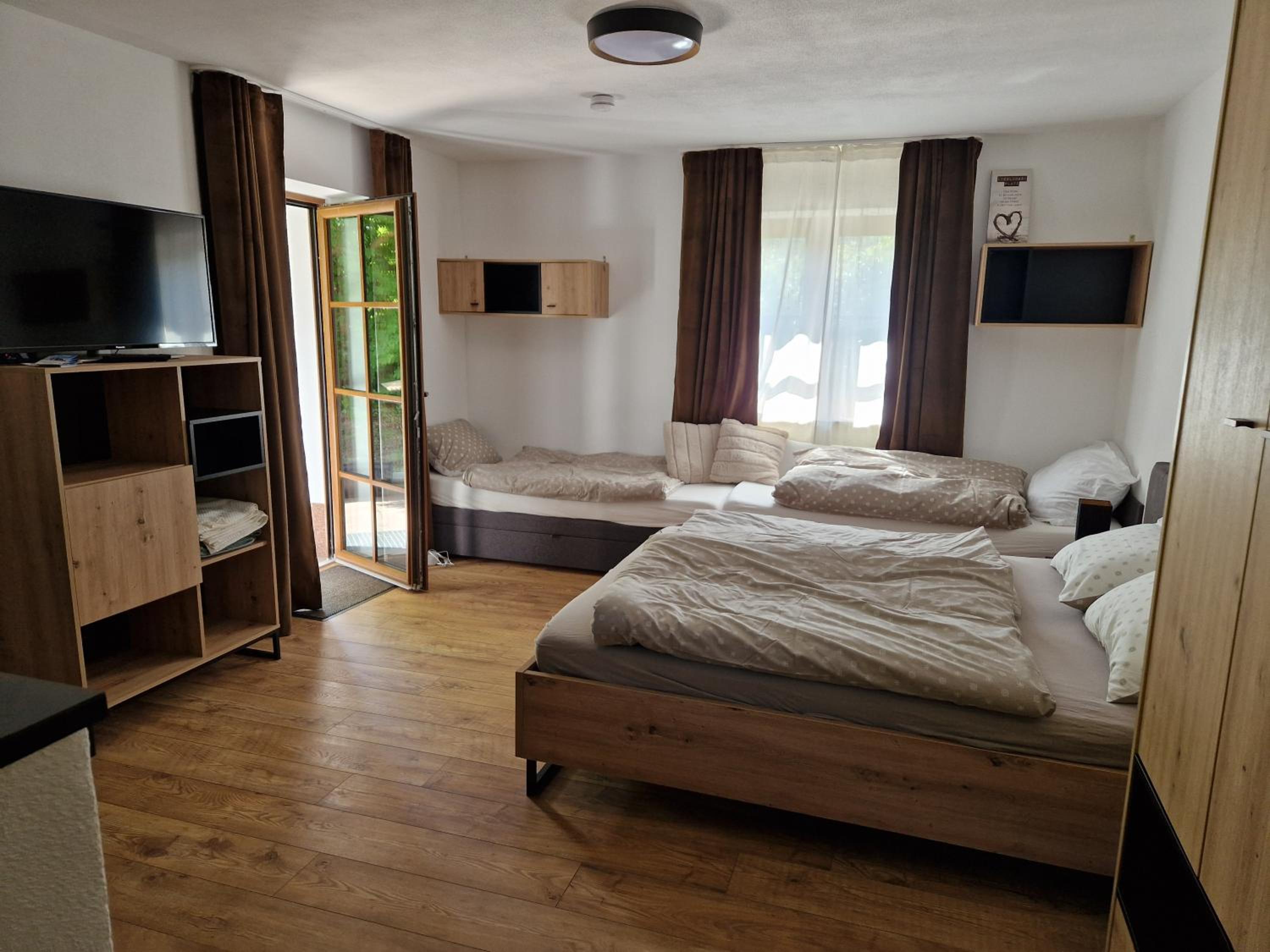 Nicky apartments and studios