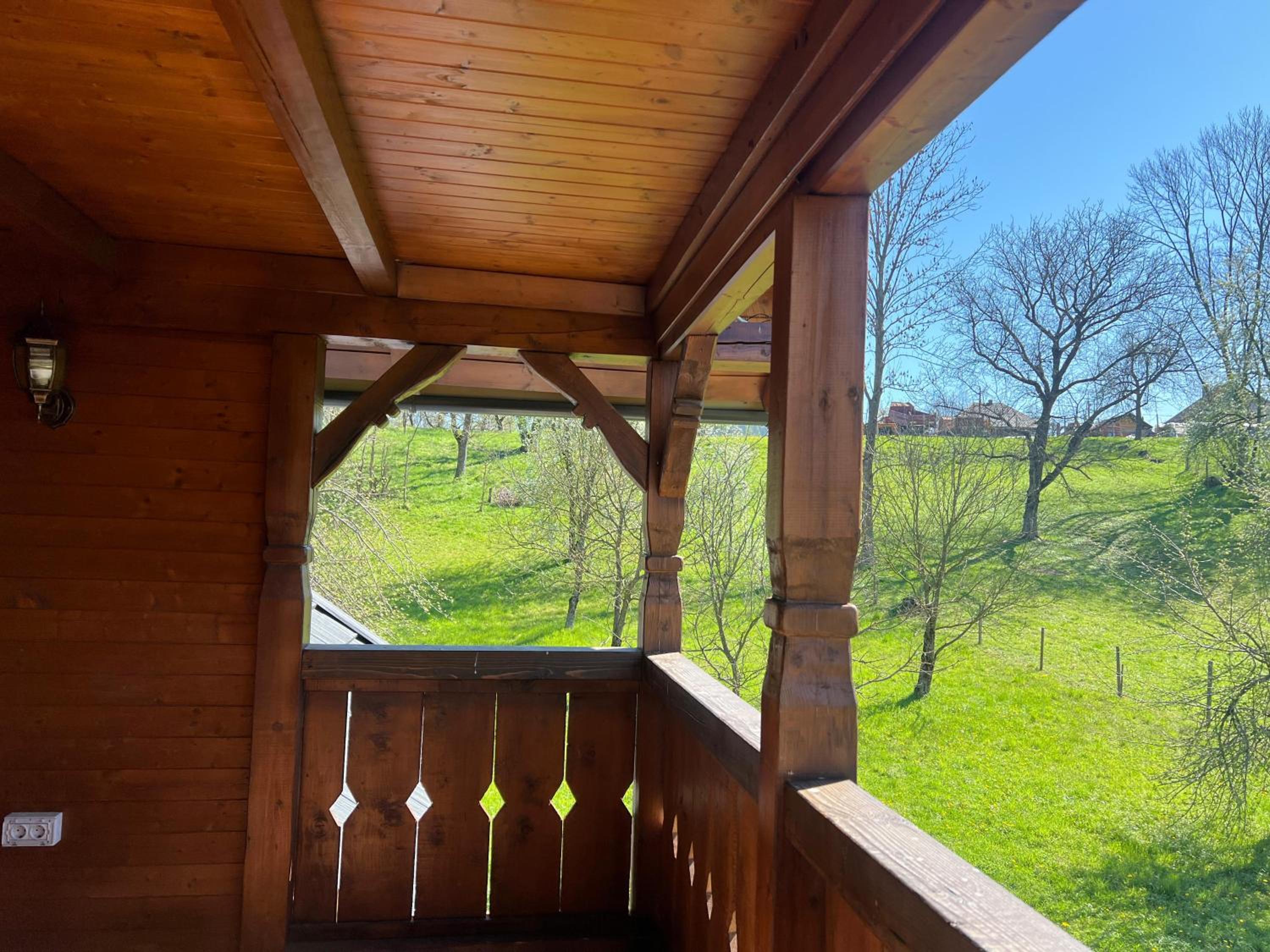 Căsuța din Zăvoaie view 3