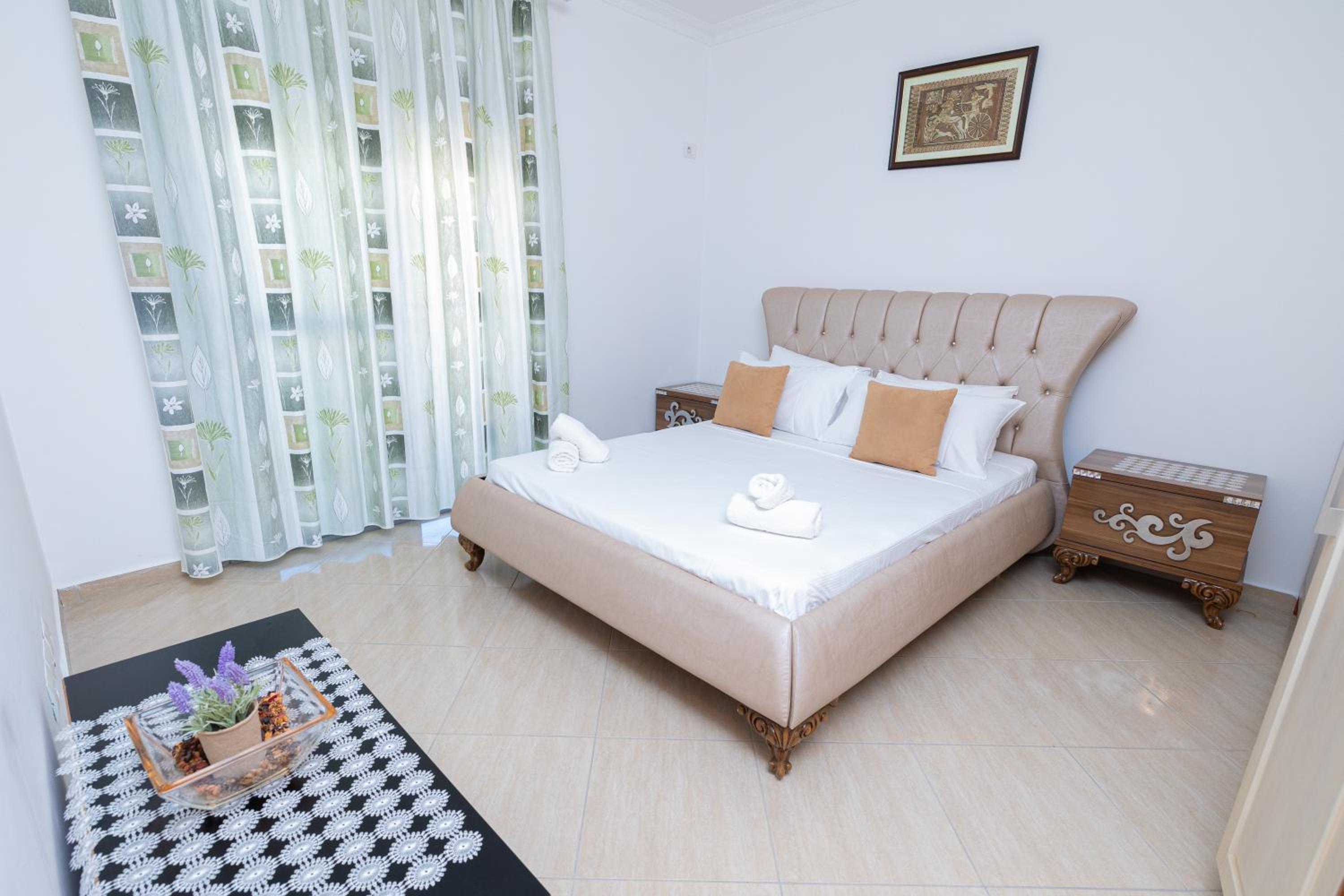 Lucas Apartments Rental