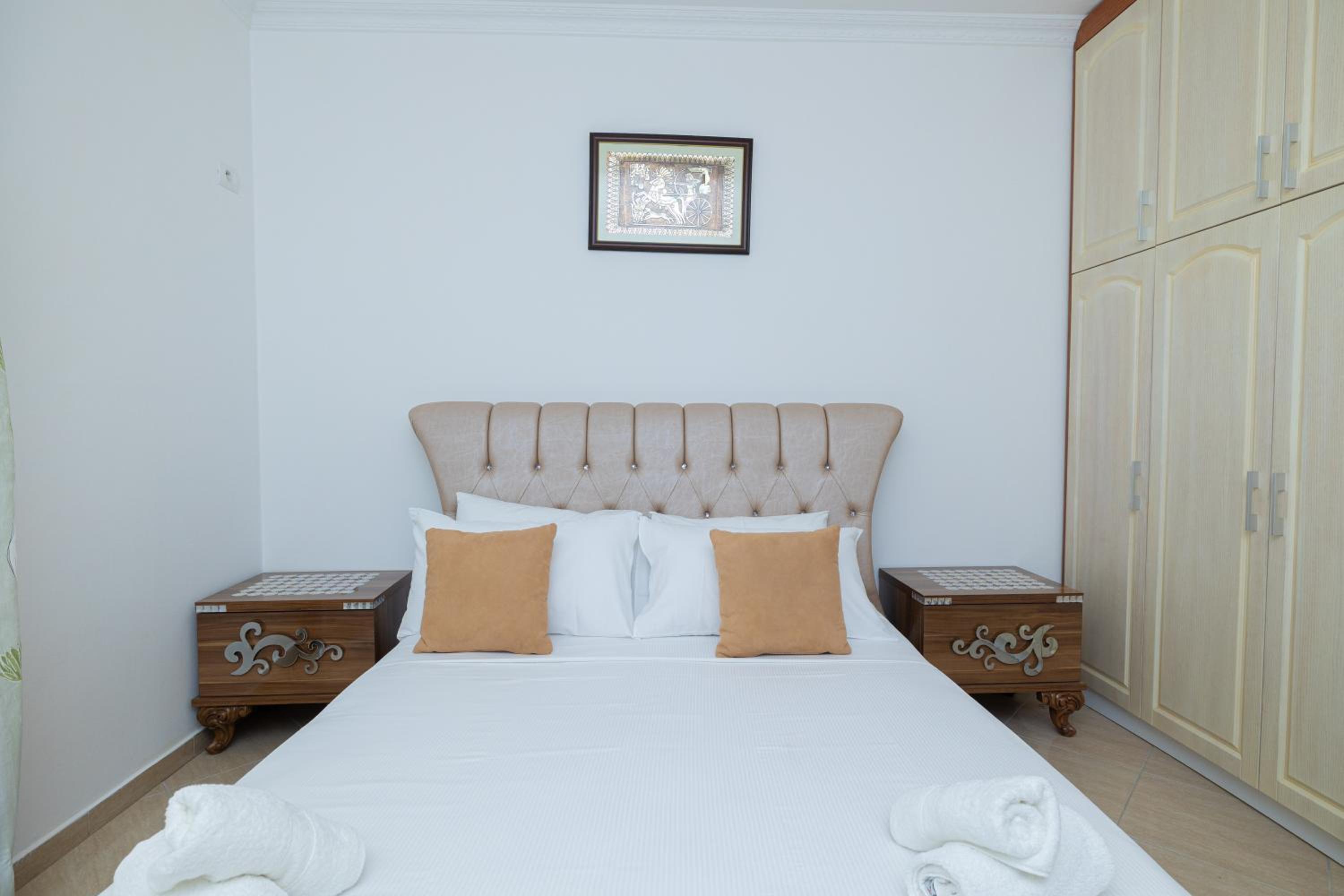 Lucas Apartments Rental