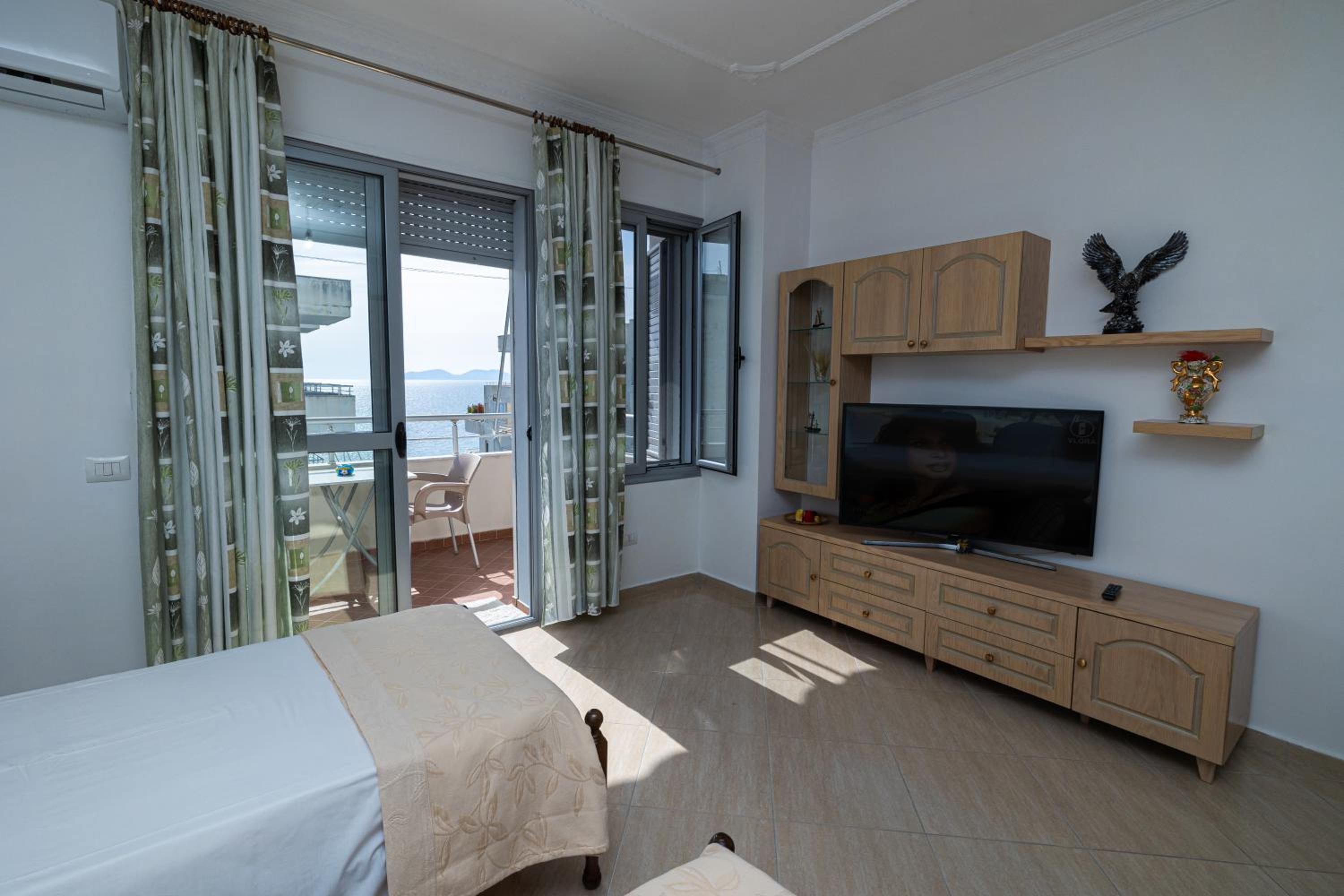 Lucas Apartments Rental