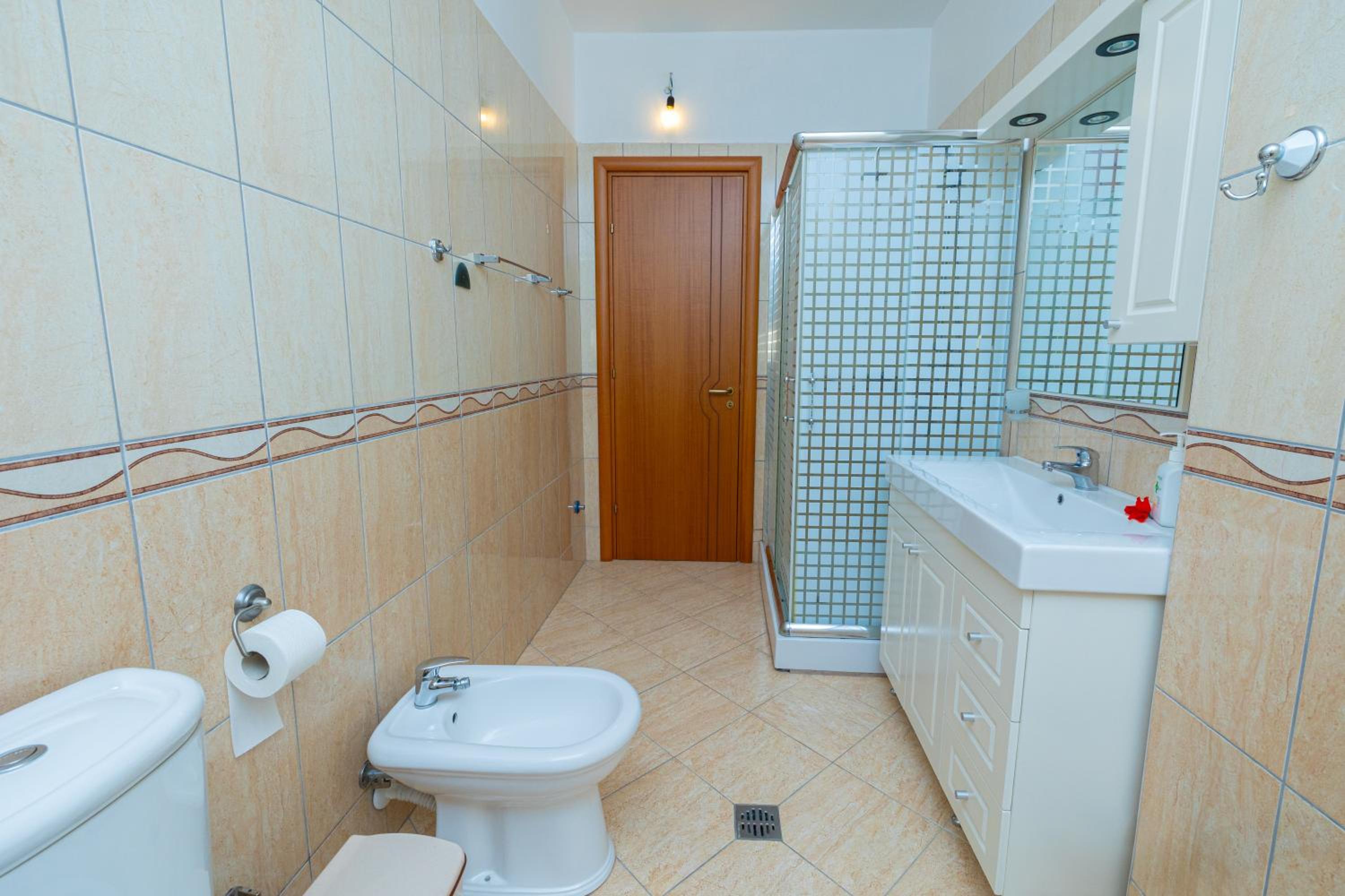 Lucas Apartments Rental