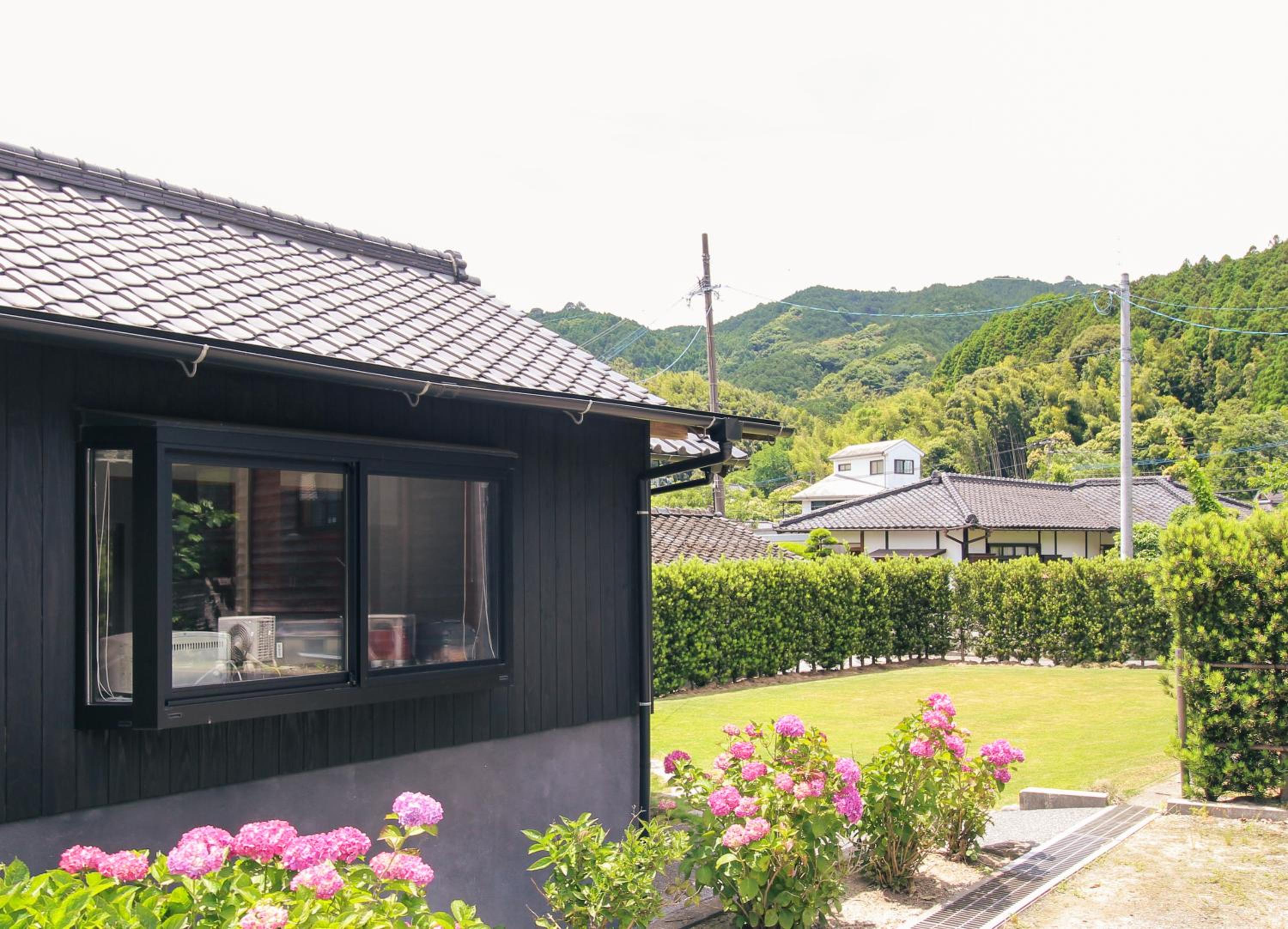 Akizuki Meganebashi Cottage view 2