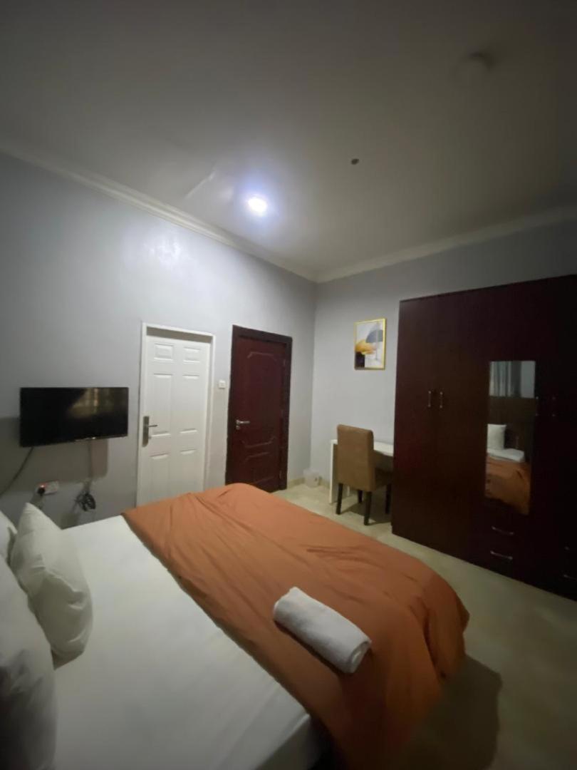 2 Bedroom, 1 Bedroom Wuse 2 extension JAHI view 3