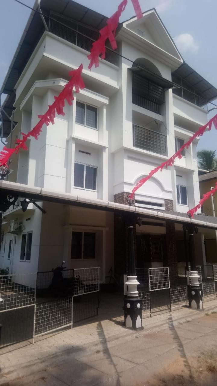 CITY APARTMENTS